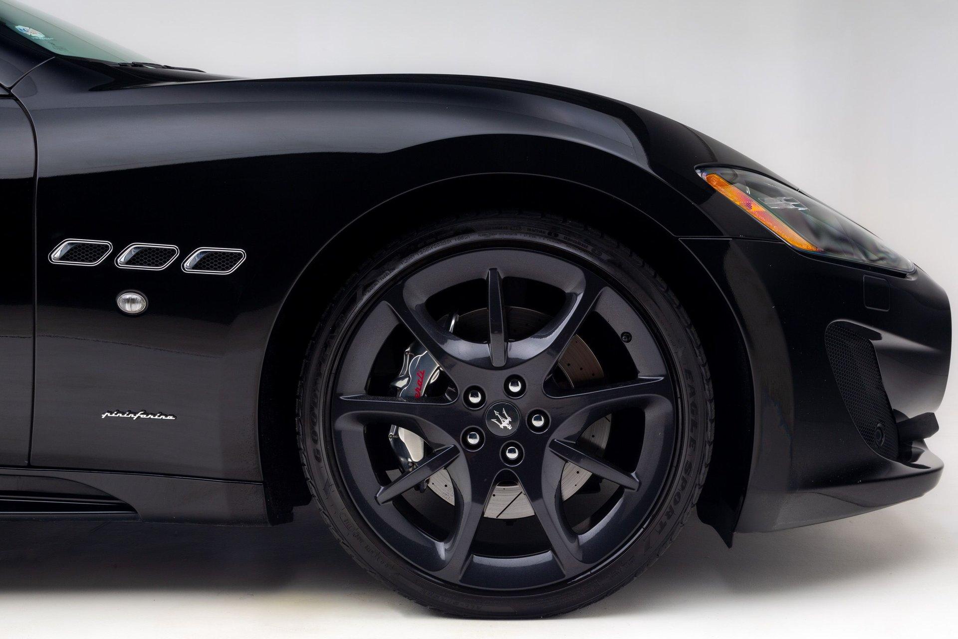 2013 Maserati GranTurismo Sport 28