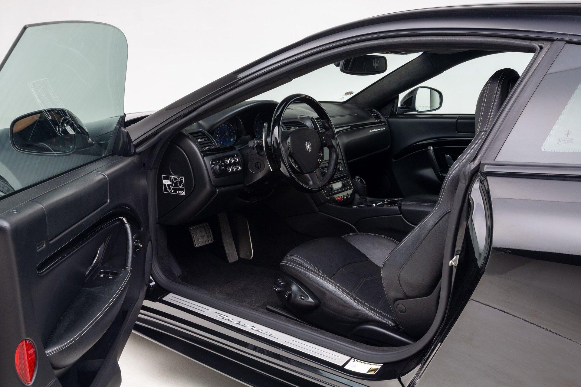 2013 Maserati GranTurismo Sport 2