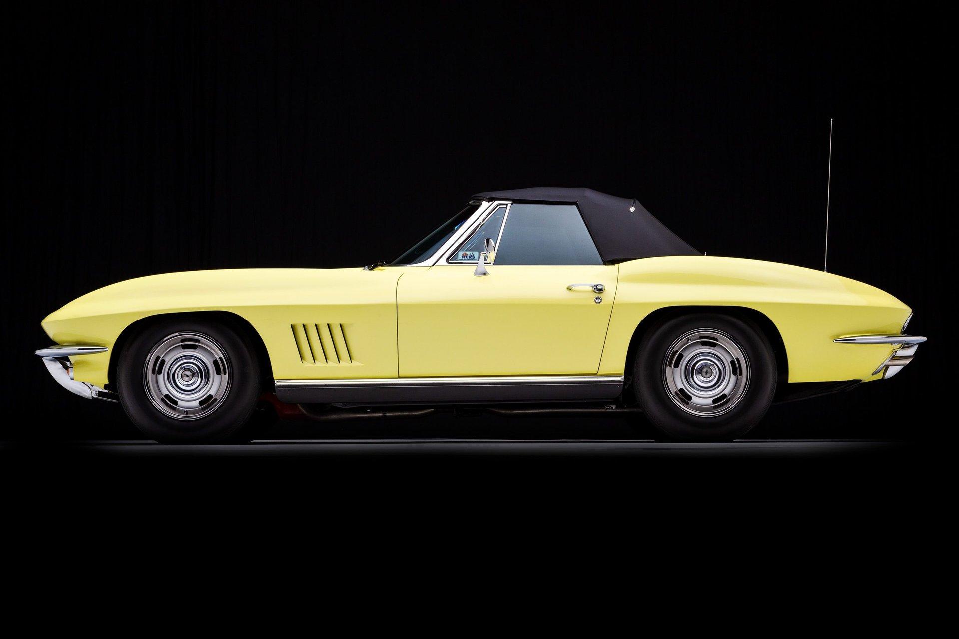 1967 Chevrolet Corvette 11
