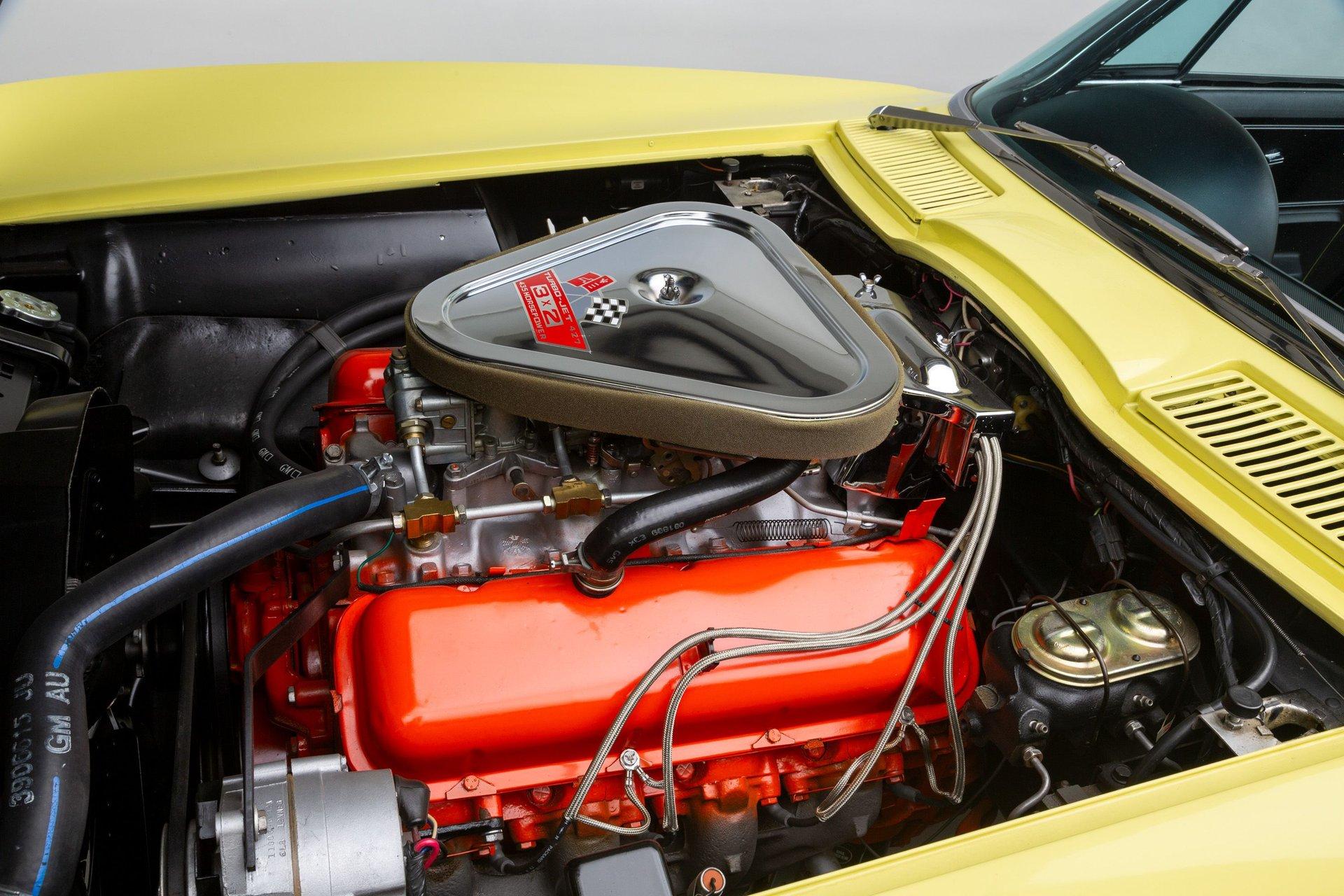 1967 Chevrolet Corvette 32