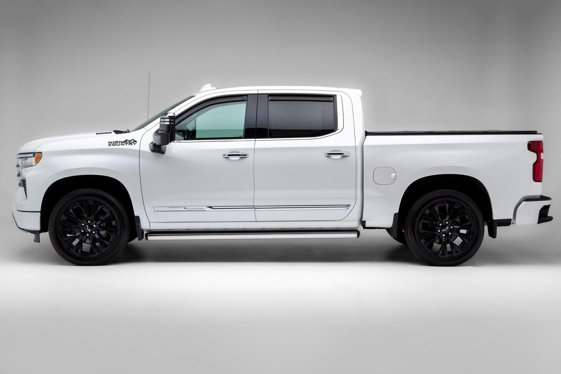 2024 Chevrolet Silverado 17