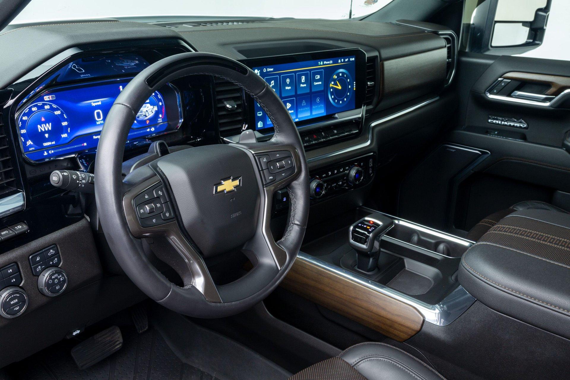 2024 Chevrolet Silverado 27