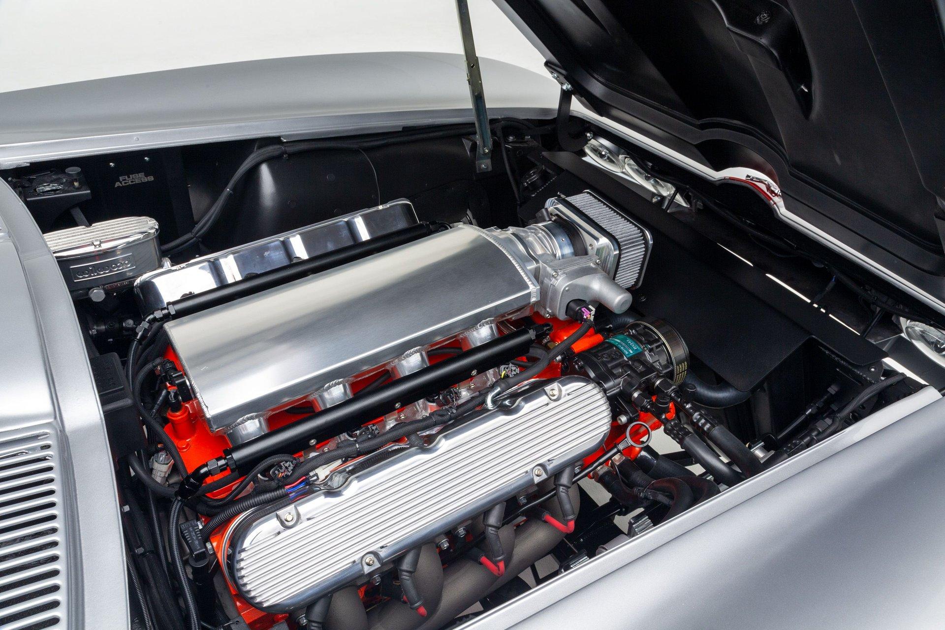 1967 Chevrolet Corvette 24