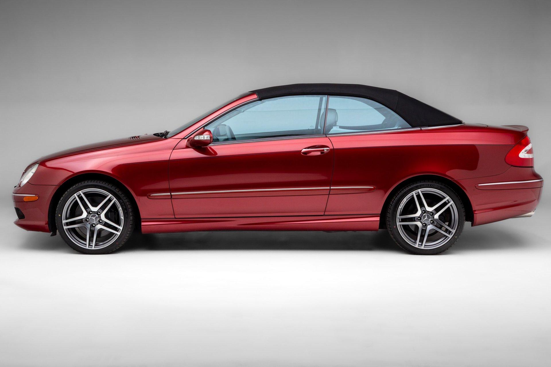 2005 Mercedes-Benz CLK500 38