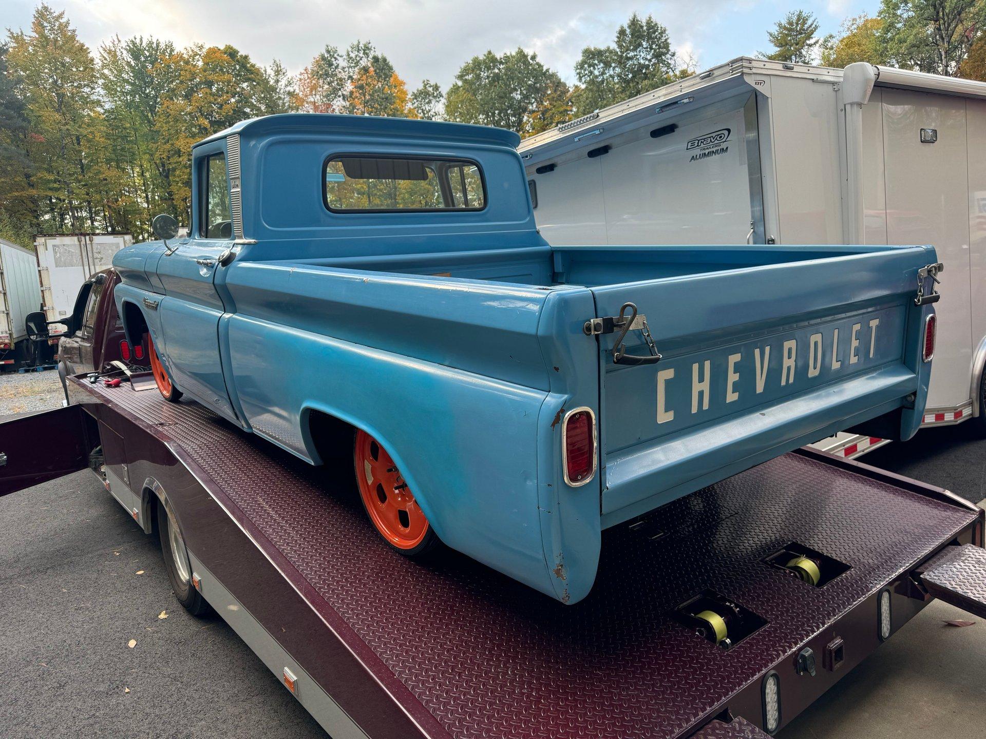 1960 Chevrolet C10 Pickup 2