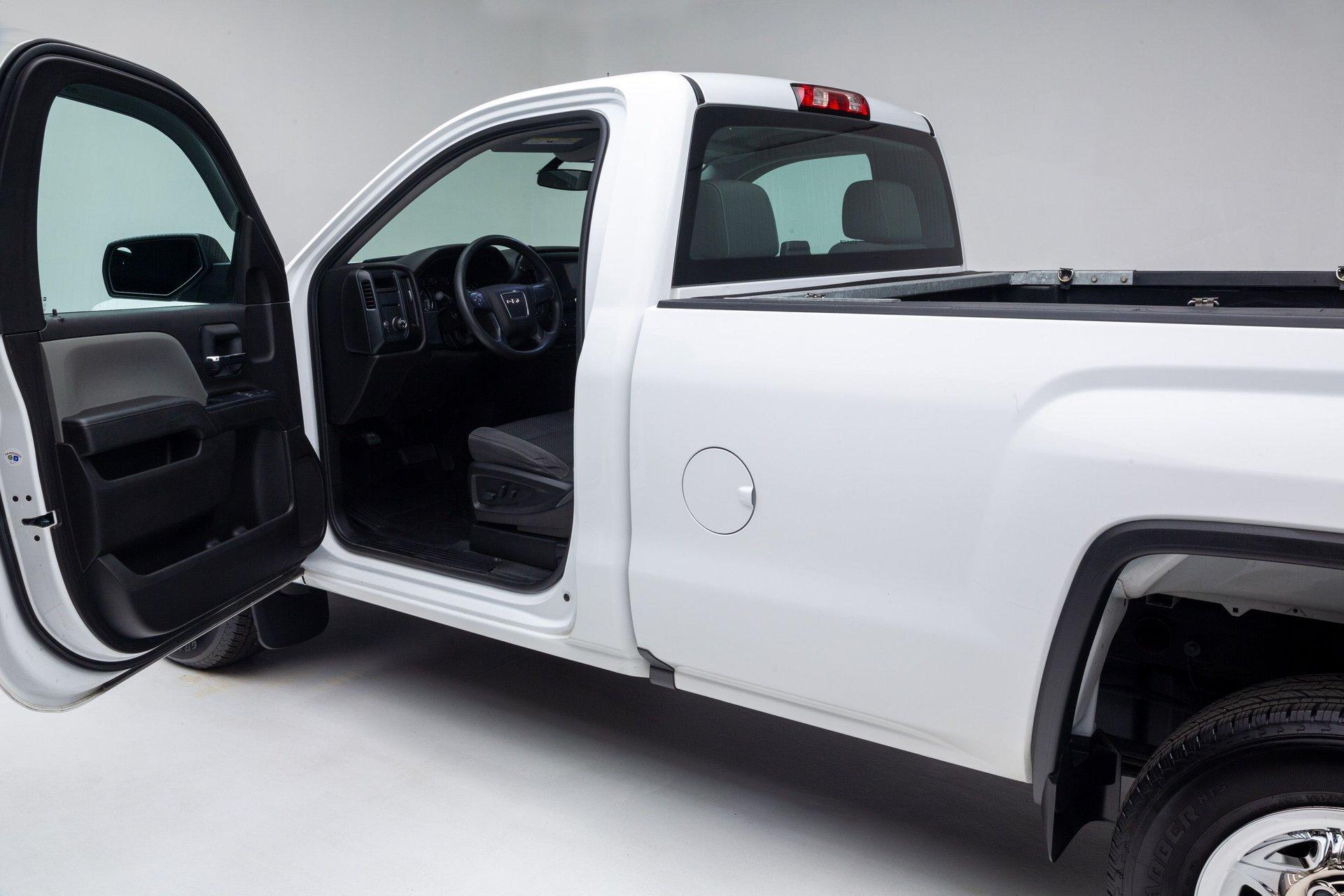 2018 GMC Sierra 15
