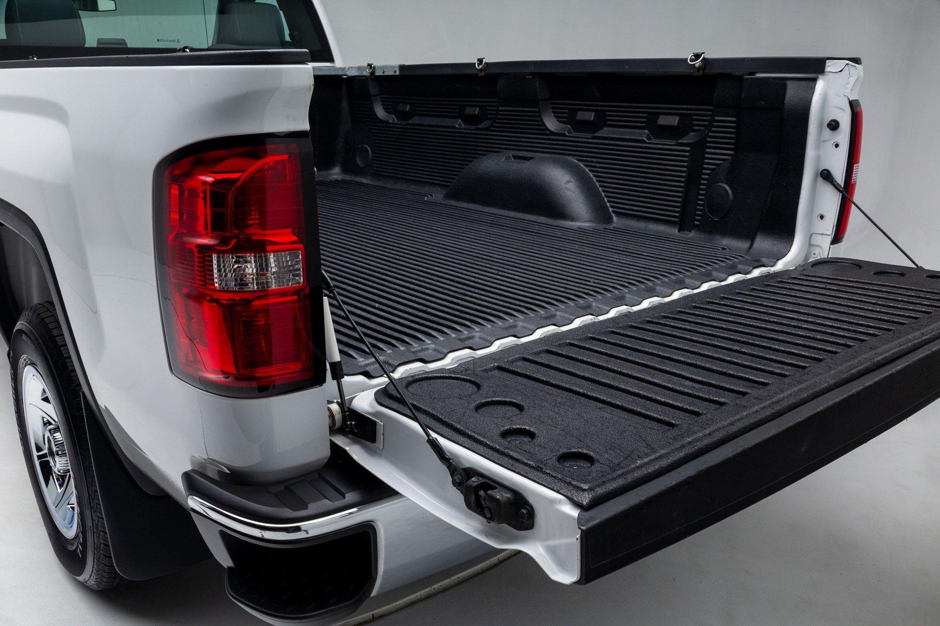 2018 GMC Sierra 30