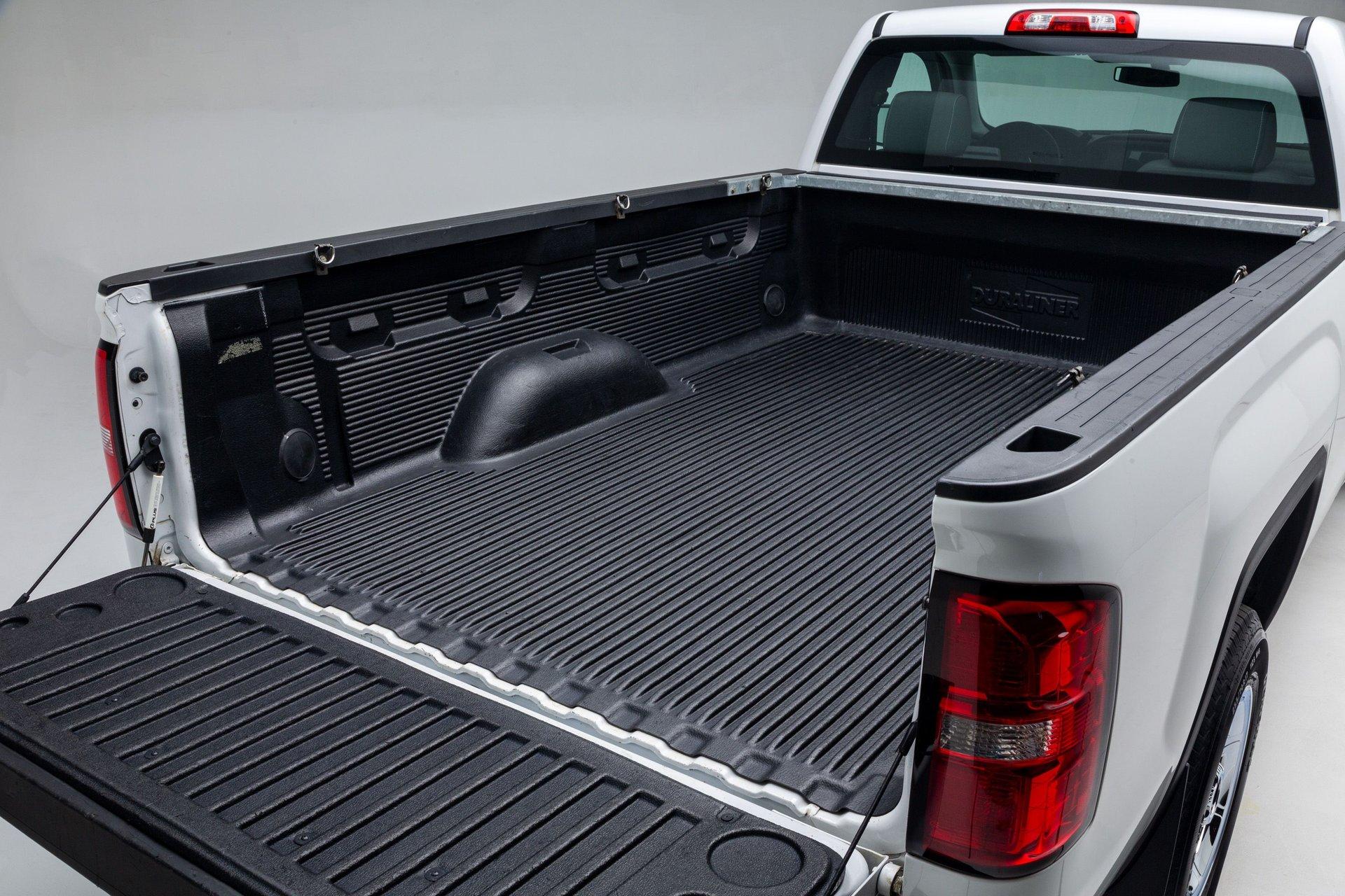 2018 GMC Sierra 32