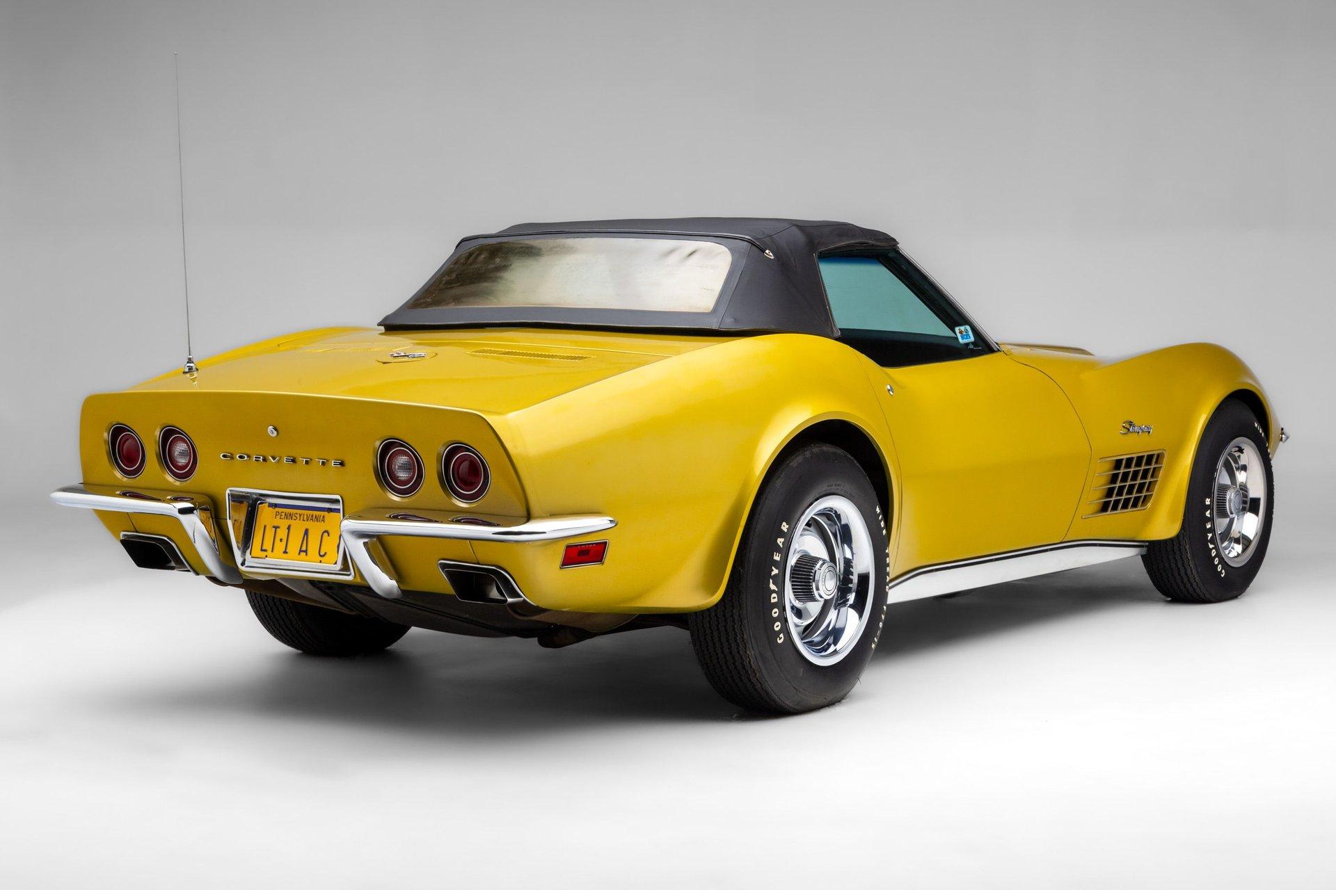 1972 Chevrolet Corvette 14