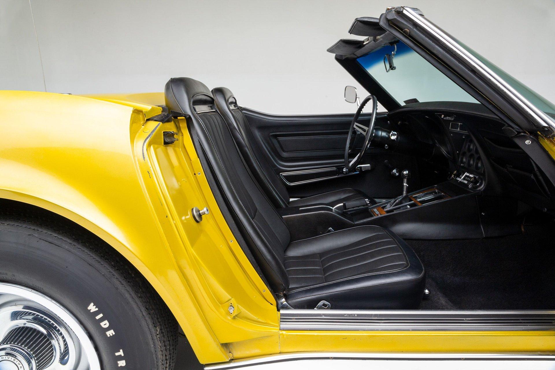 1972 Chevrolet Corvette 18