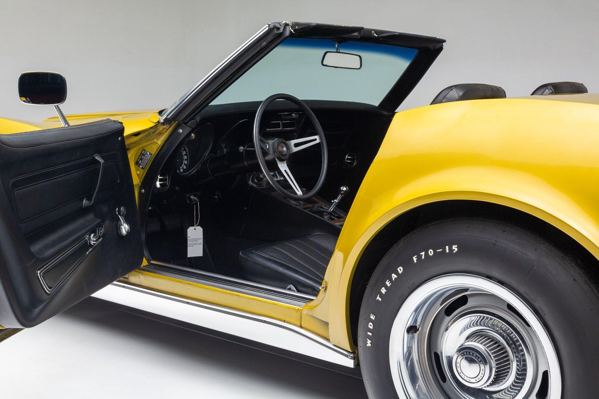 1972 Chevrolet Corvette 19