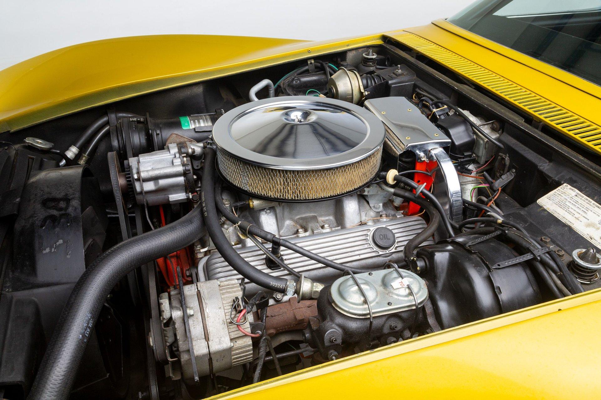 1972 Chevrolet Corvette 21