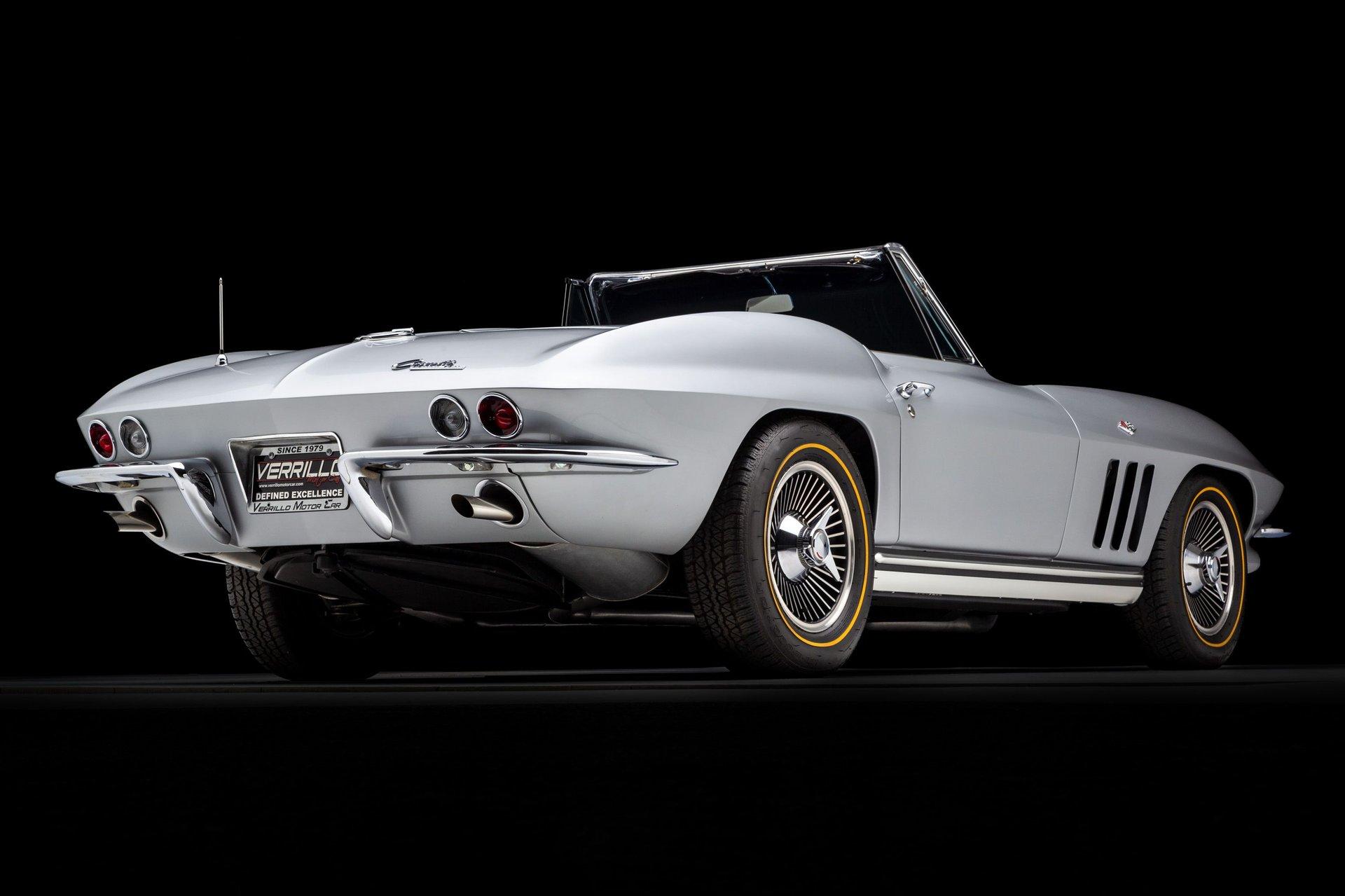 1965 Chevrolet Corvette 15