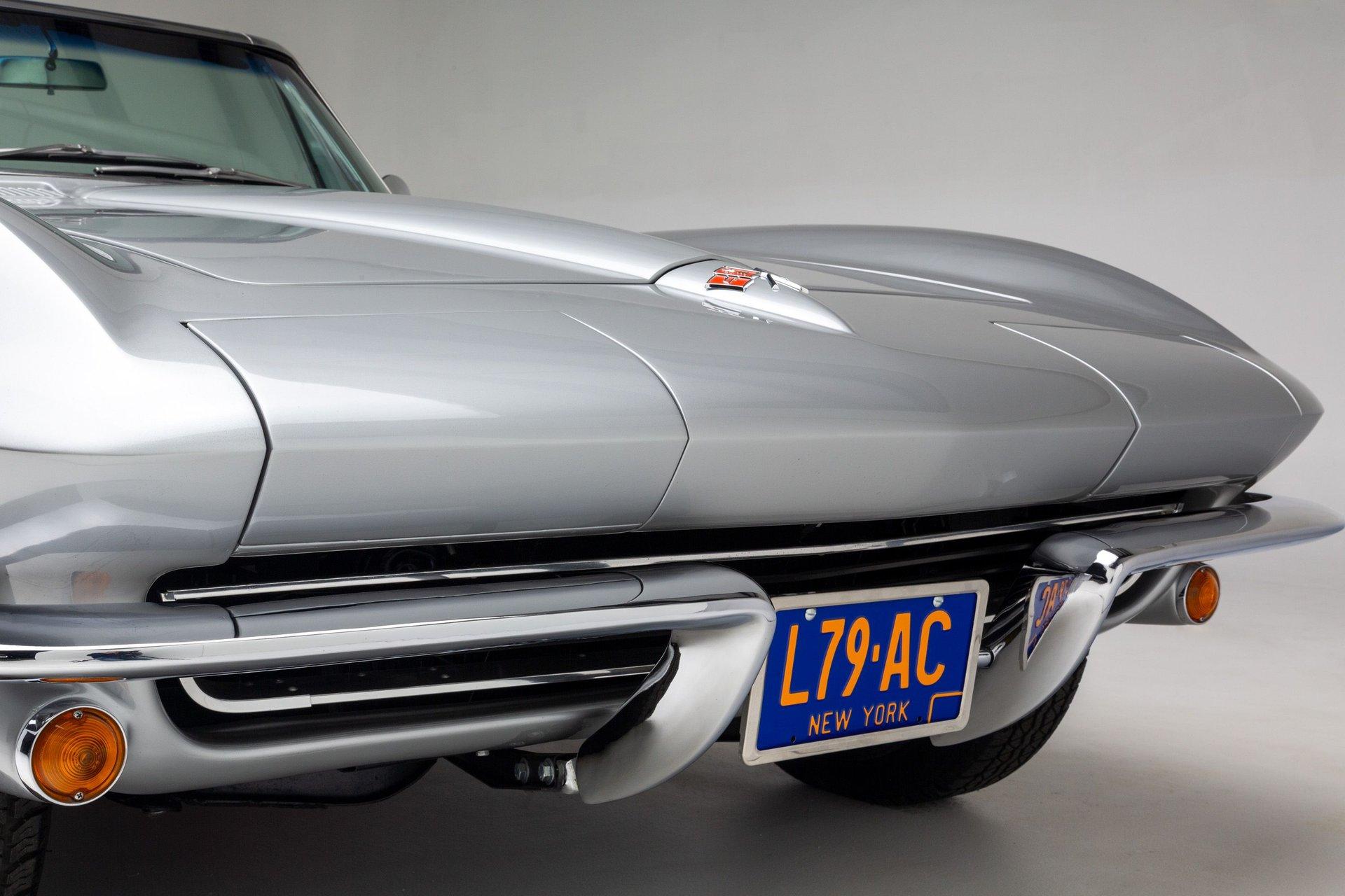 1965 Chevrolet Corvette 47