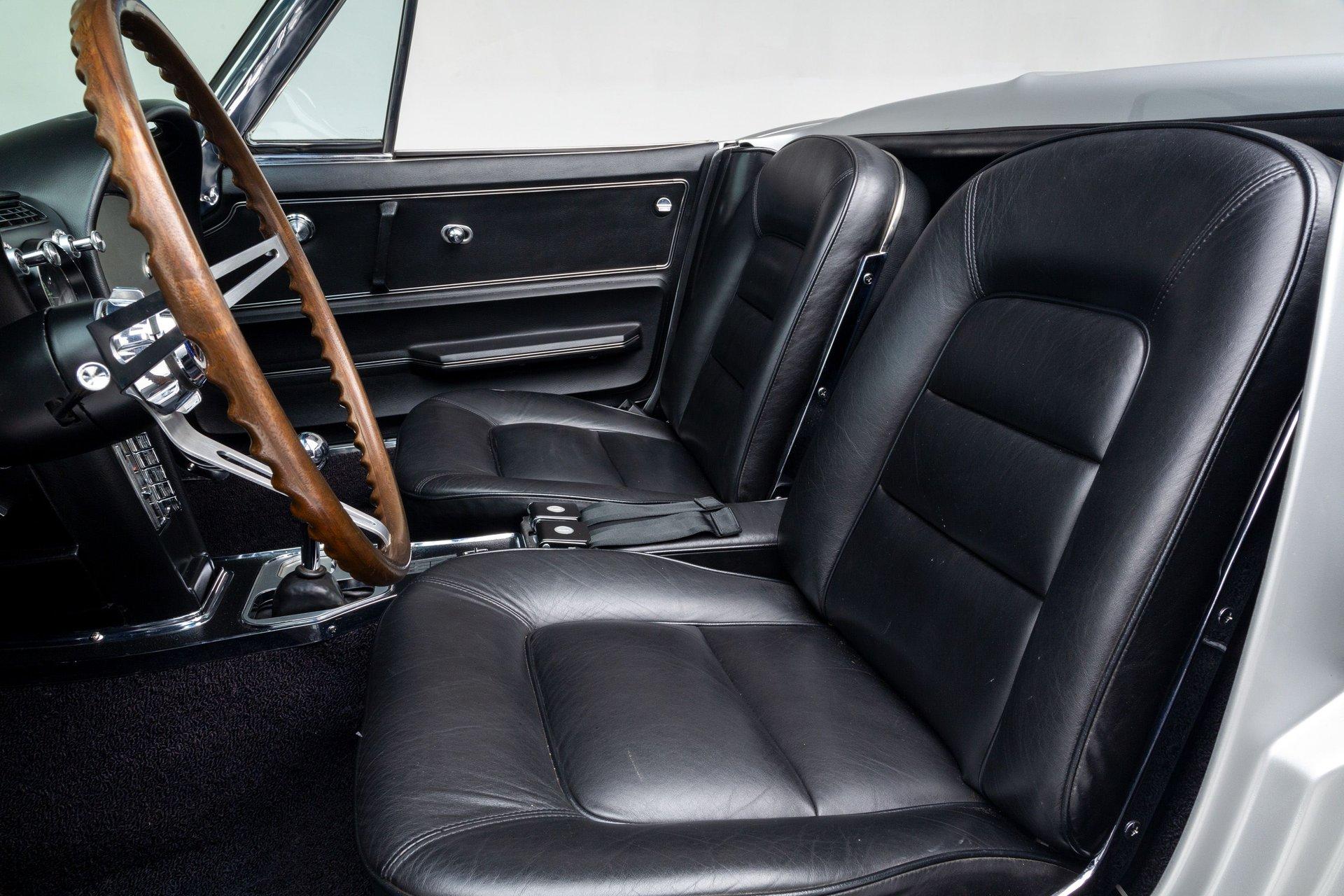 1965 Chevrolet Corvette 6