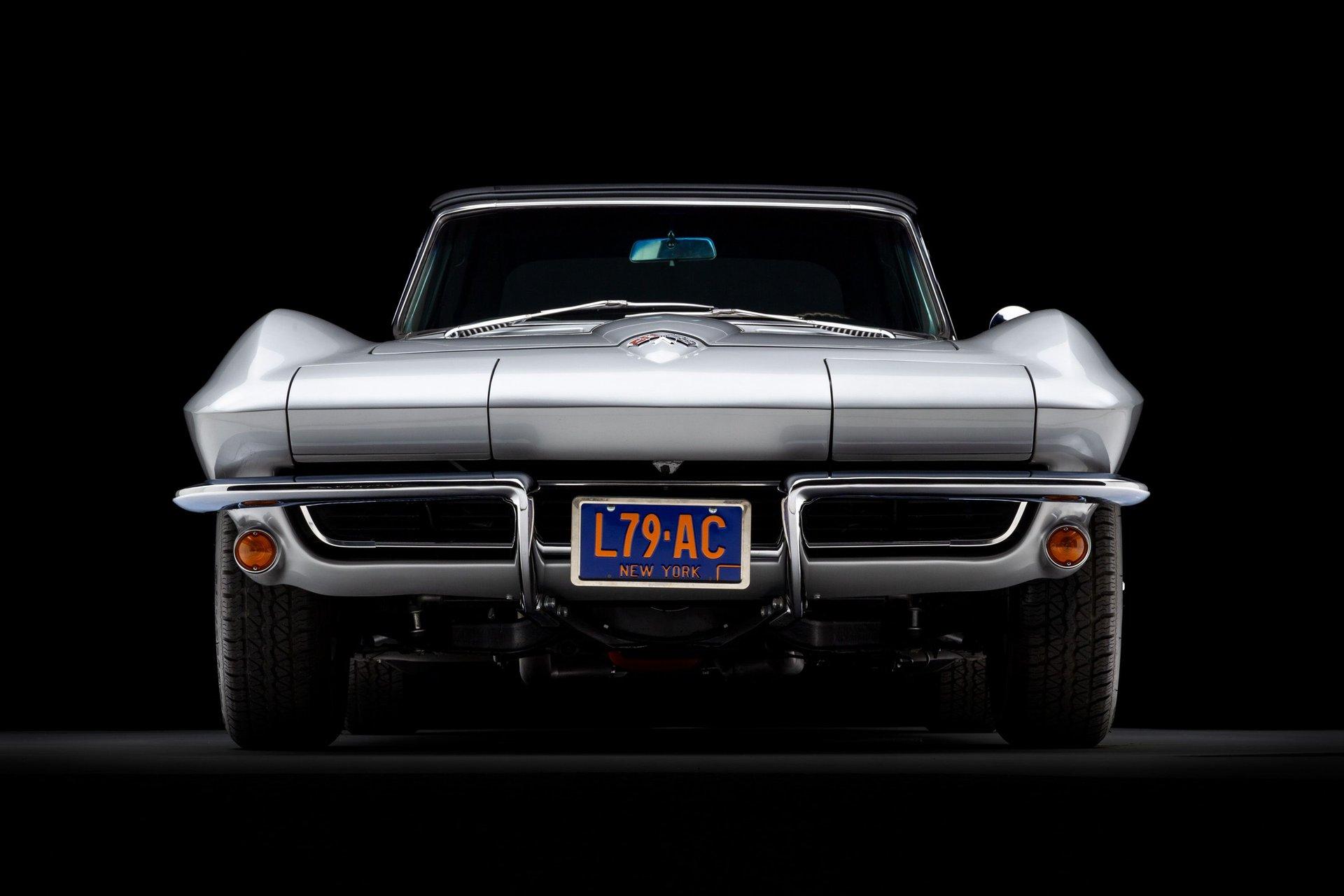 1965 Chevrolet Corvette 8