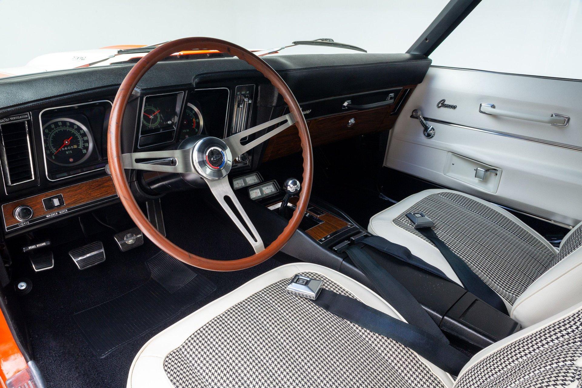 1969 Chevrolet Camaro 23