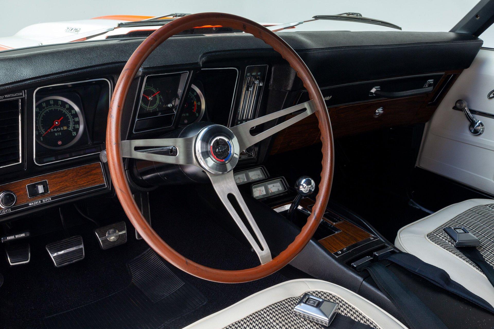 1969 Chevrolet Camaro 24