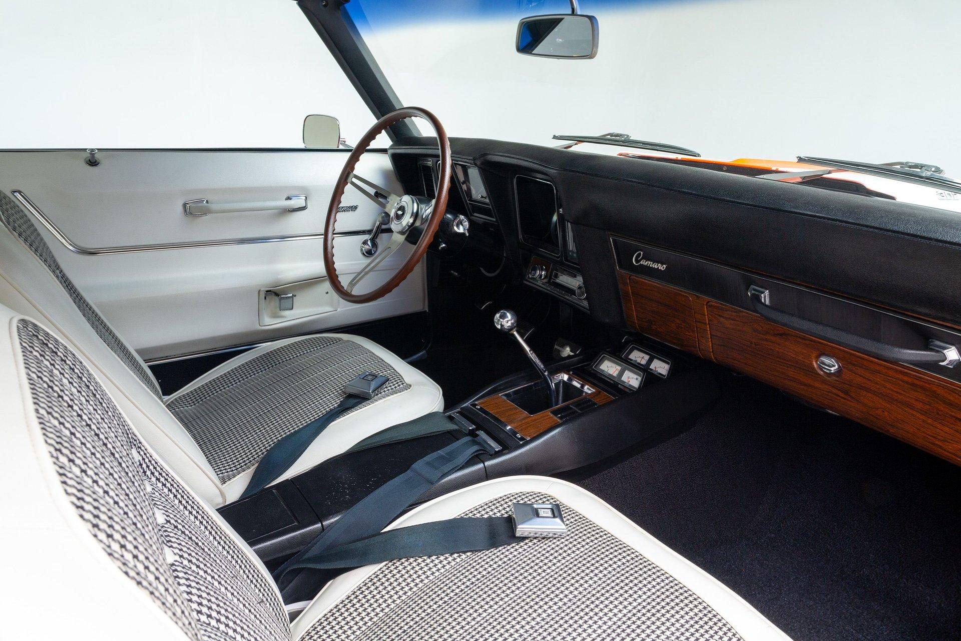 1969 Chevrolet Camaro 30