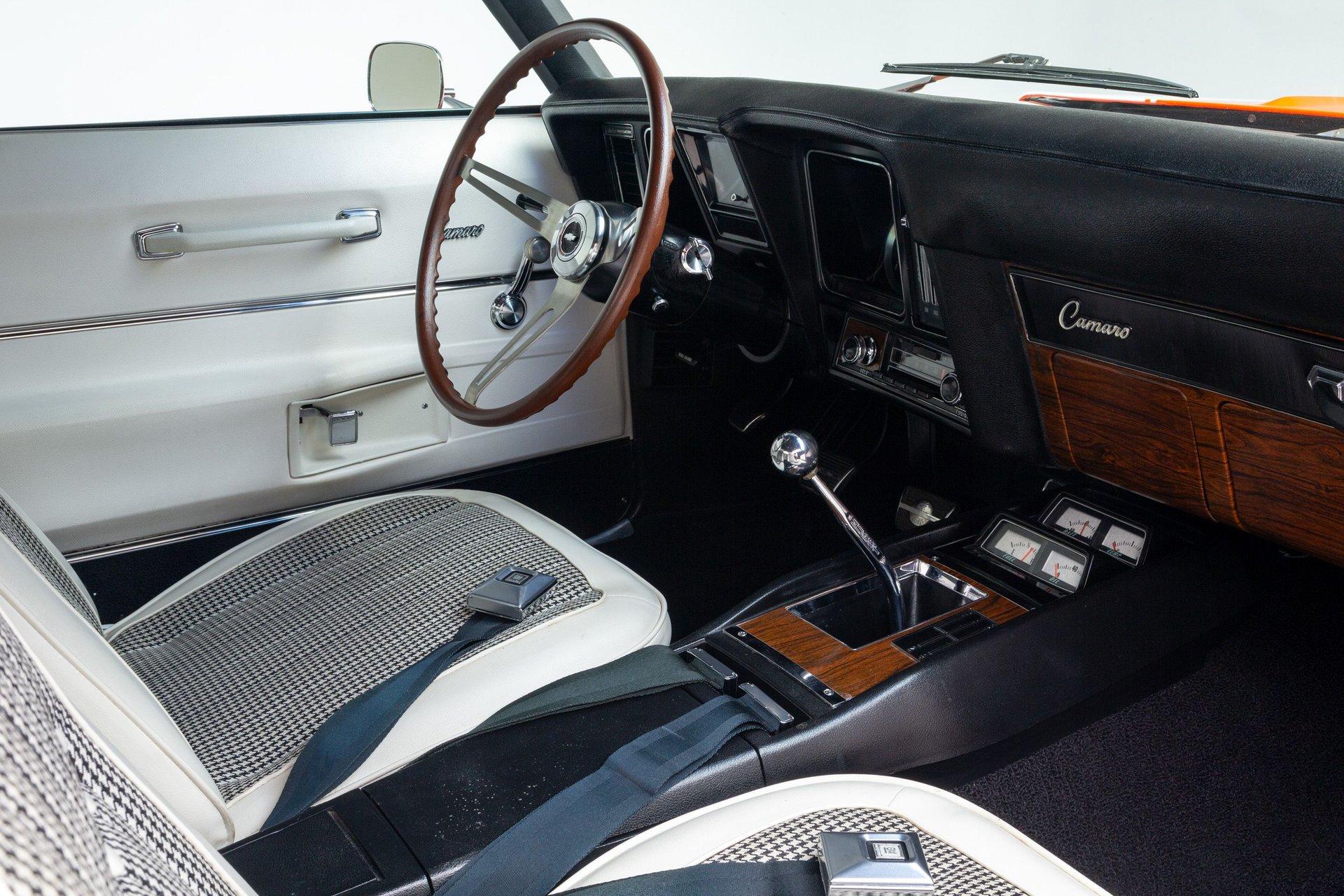 1969 Chevrolet Camaro 31