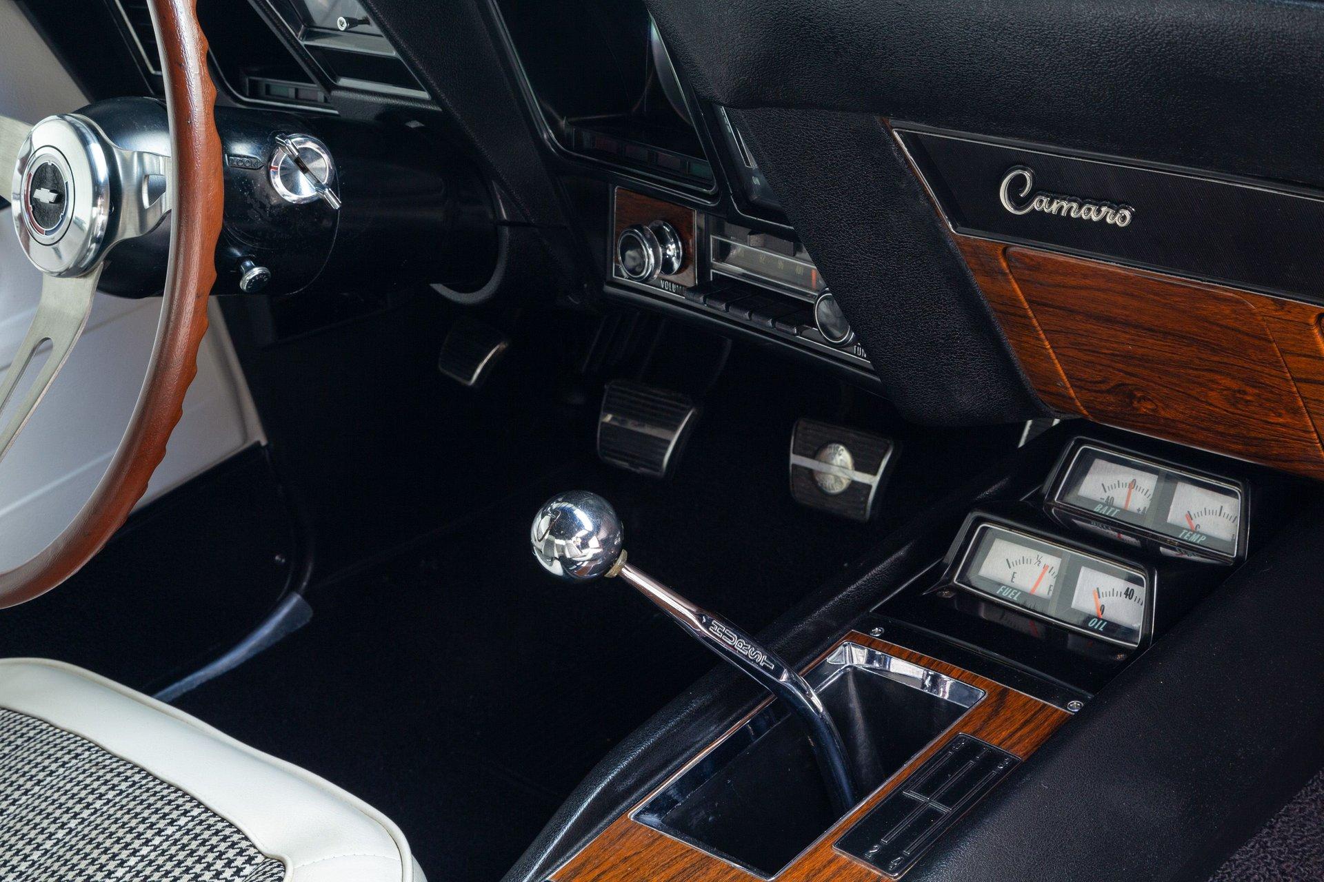 1969 Chevrolet Camaro 33