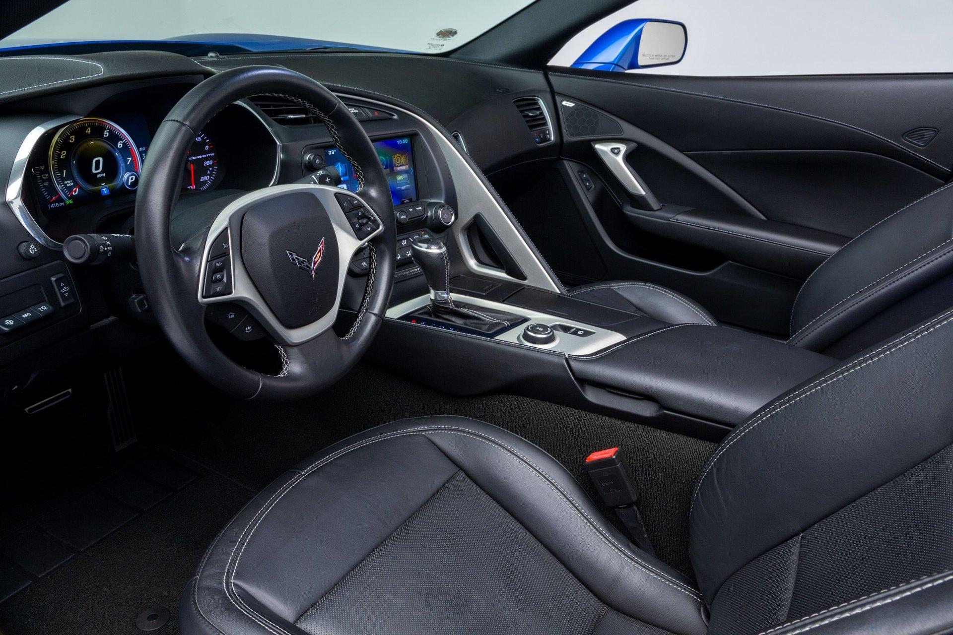 2015 Chevrolet Corvette 27