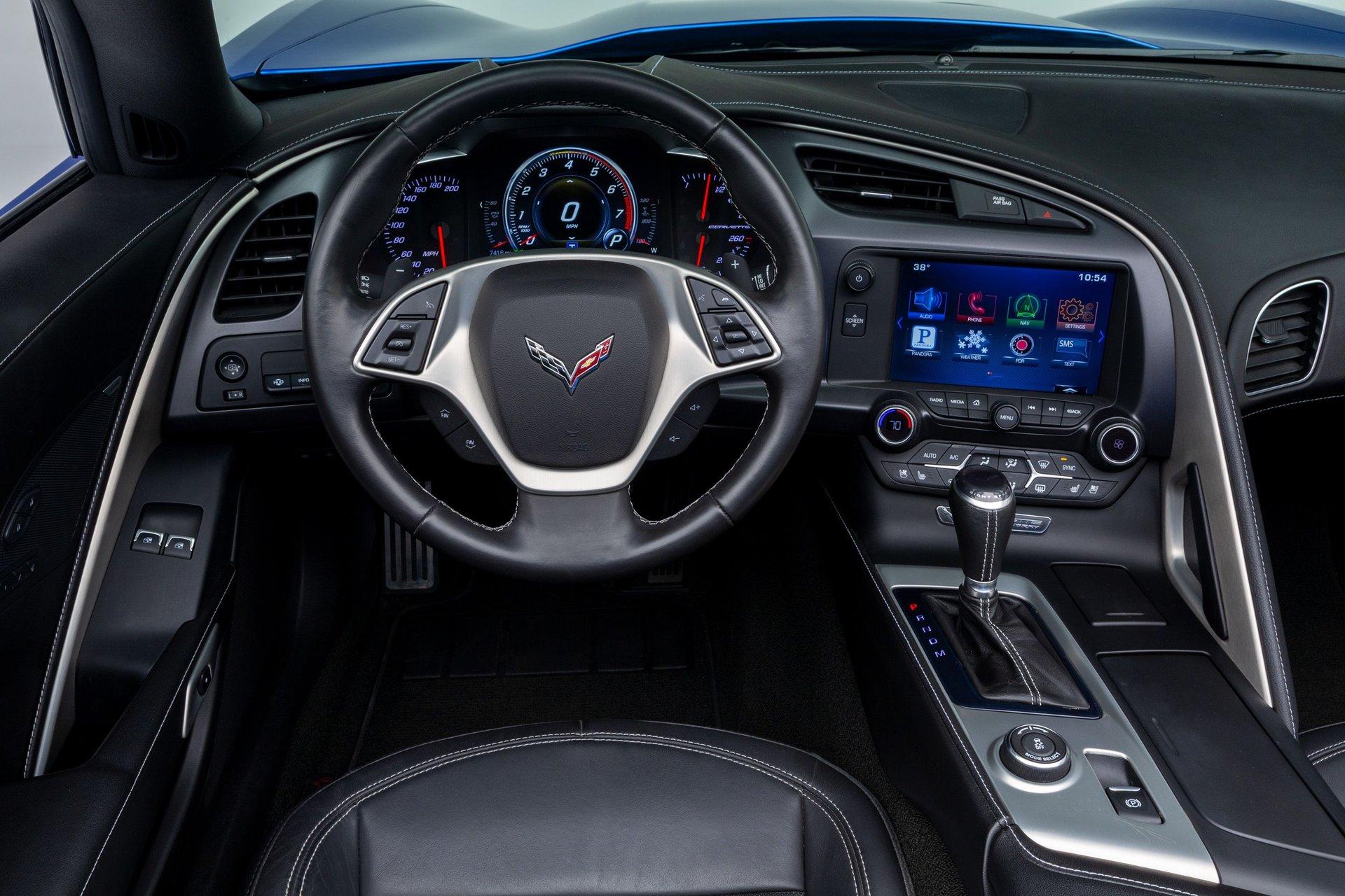 2015 Chevrolet Corvette 4