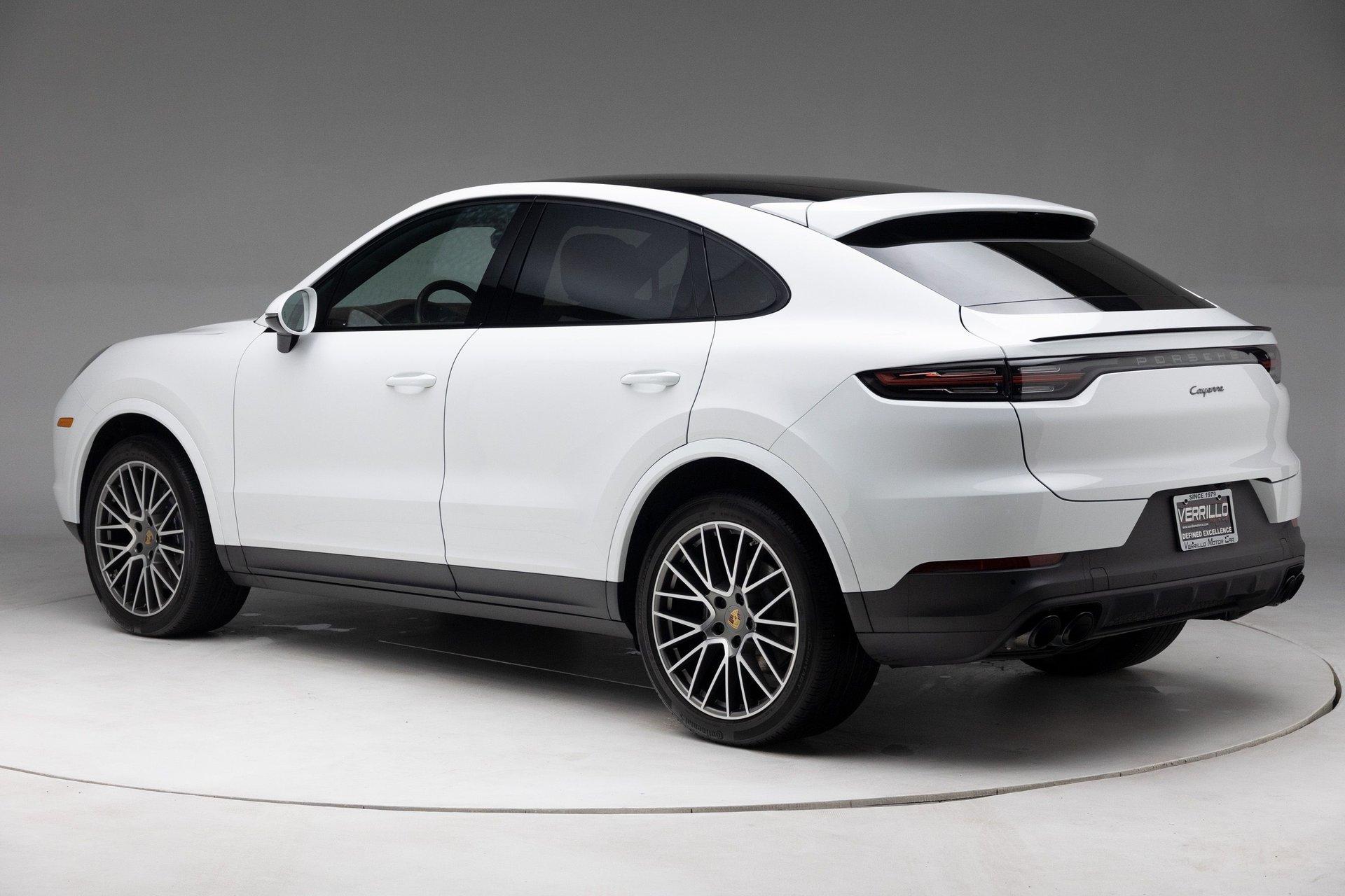 2022 Porsche Cayenne 11