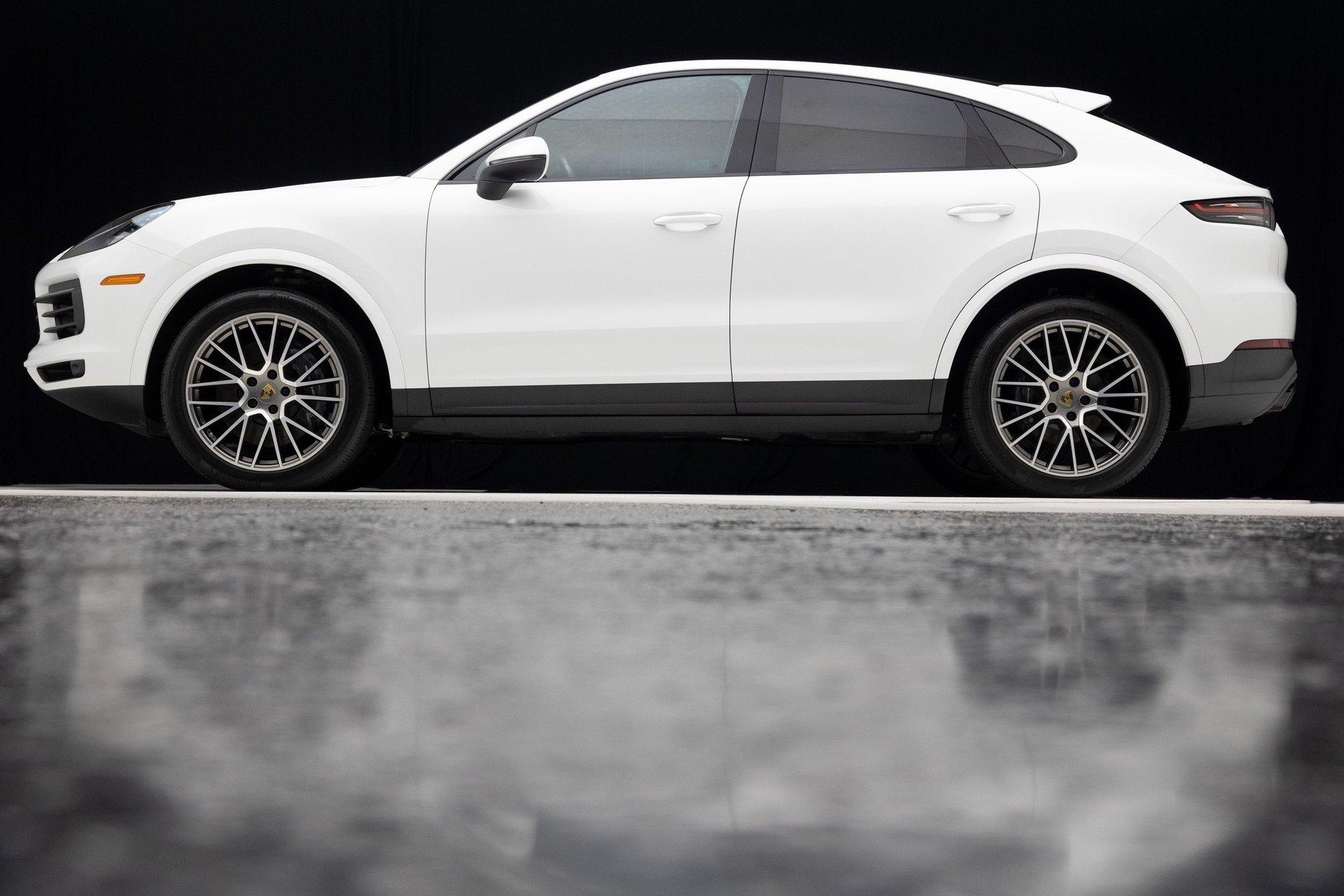 2022 Porsche Cayenne 18