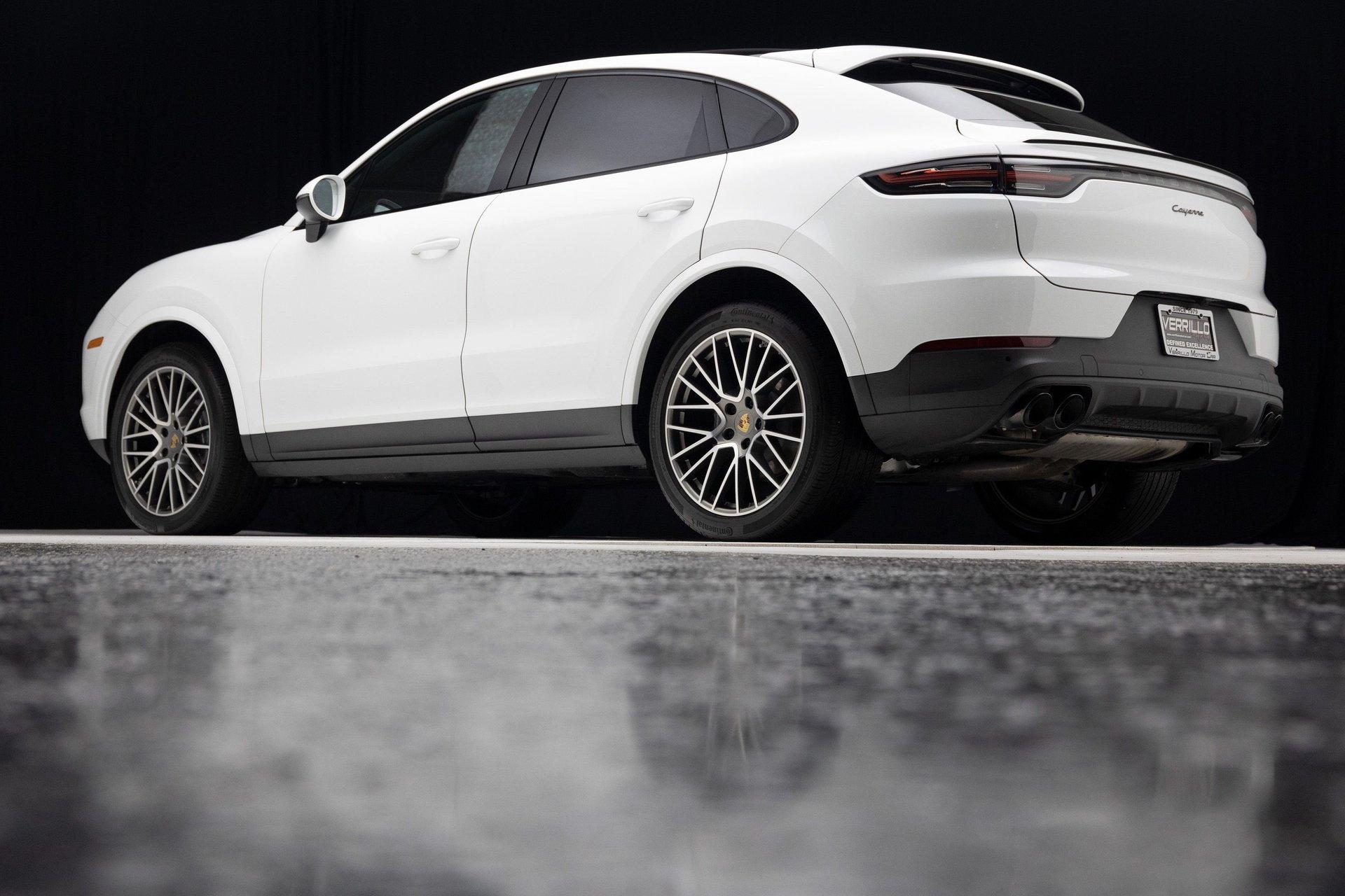 2022 Porsche Cayenne 19