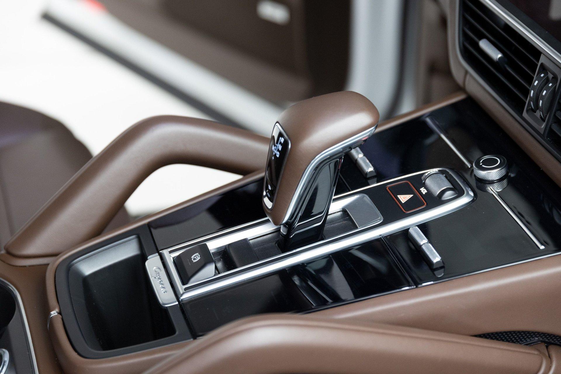 2022 Porsche Cayenne 33