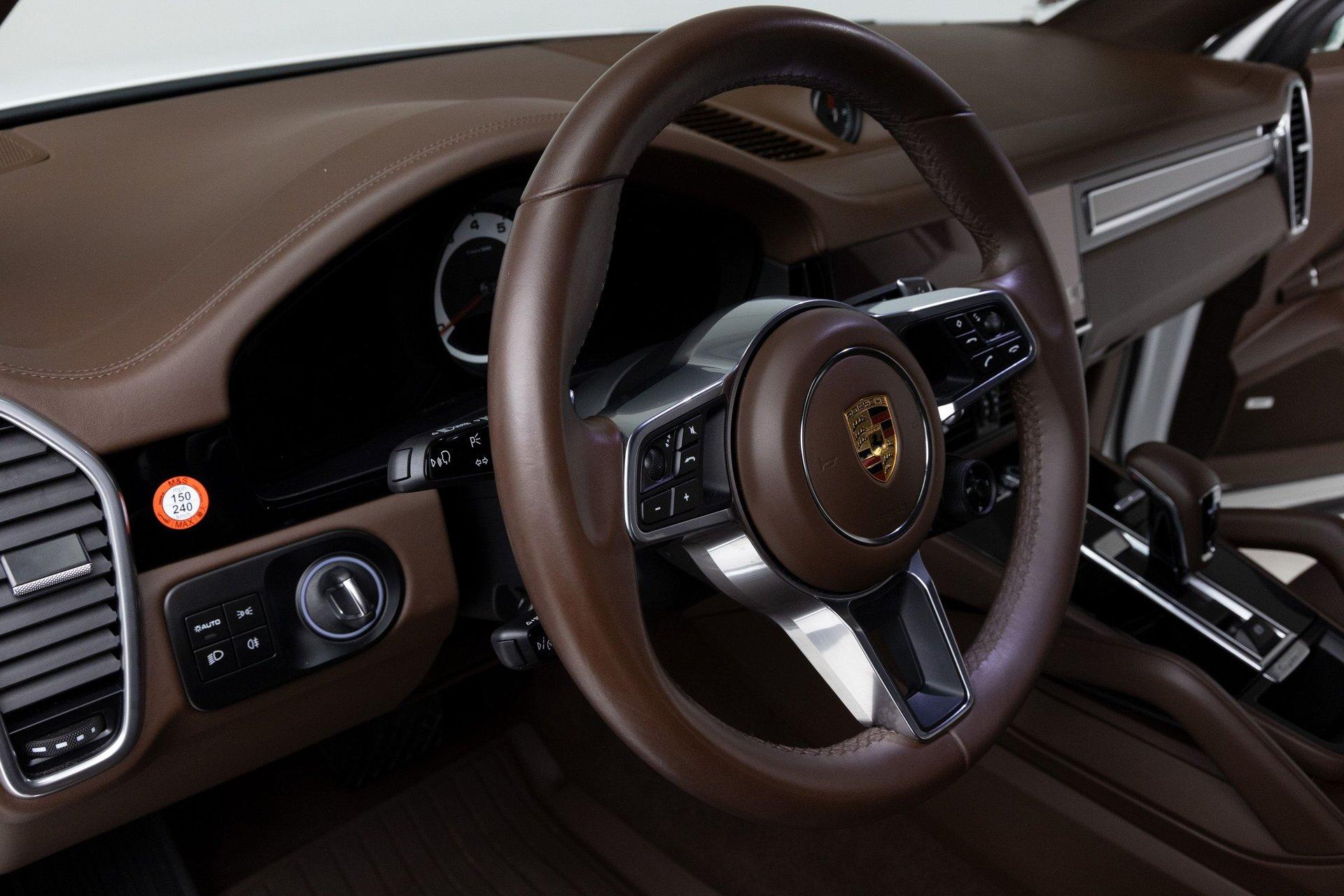 2022 Porsche Cayenne 52