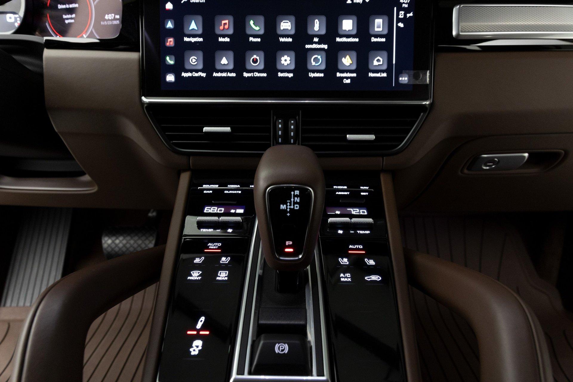 2022 Porsche Cayenne 57