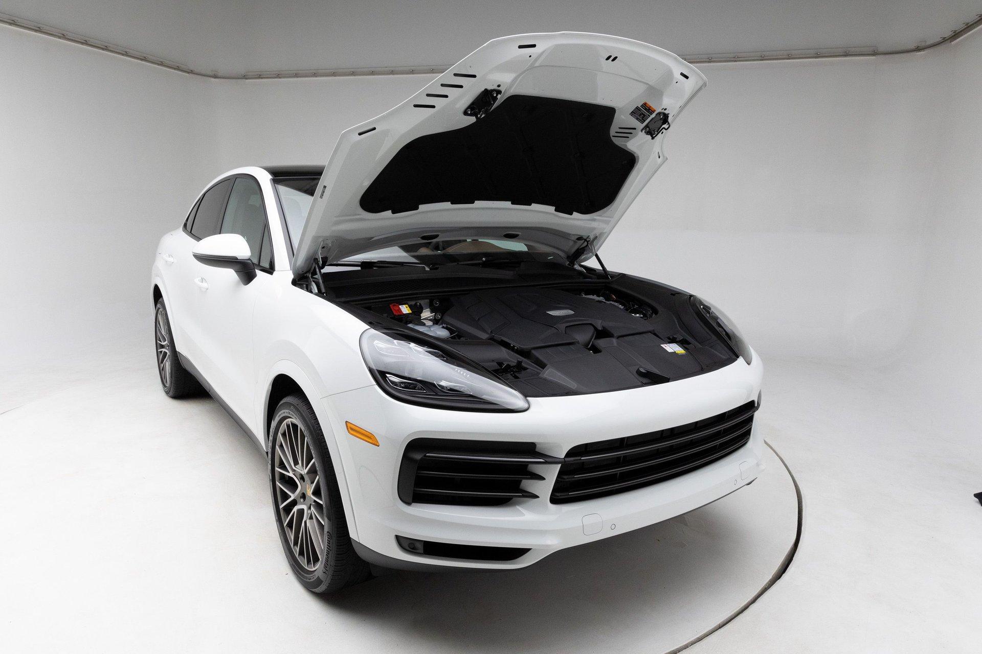 2022 Porsche Cayenne 74