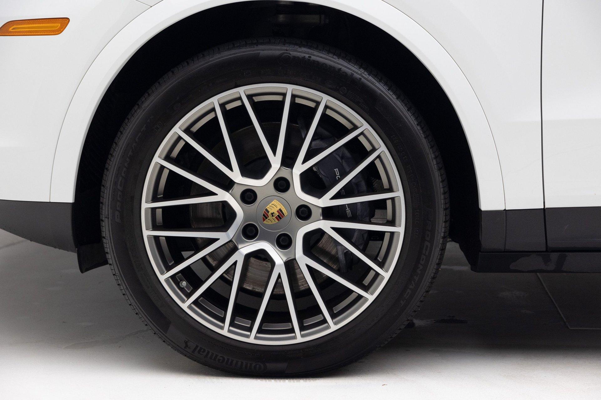 2022 Porsche Cayenne 8