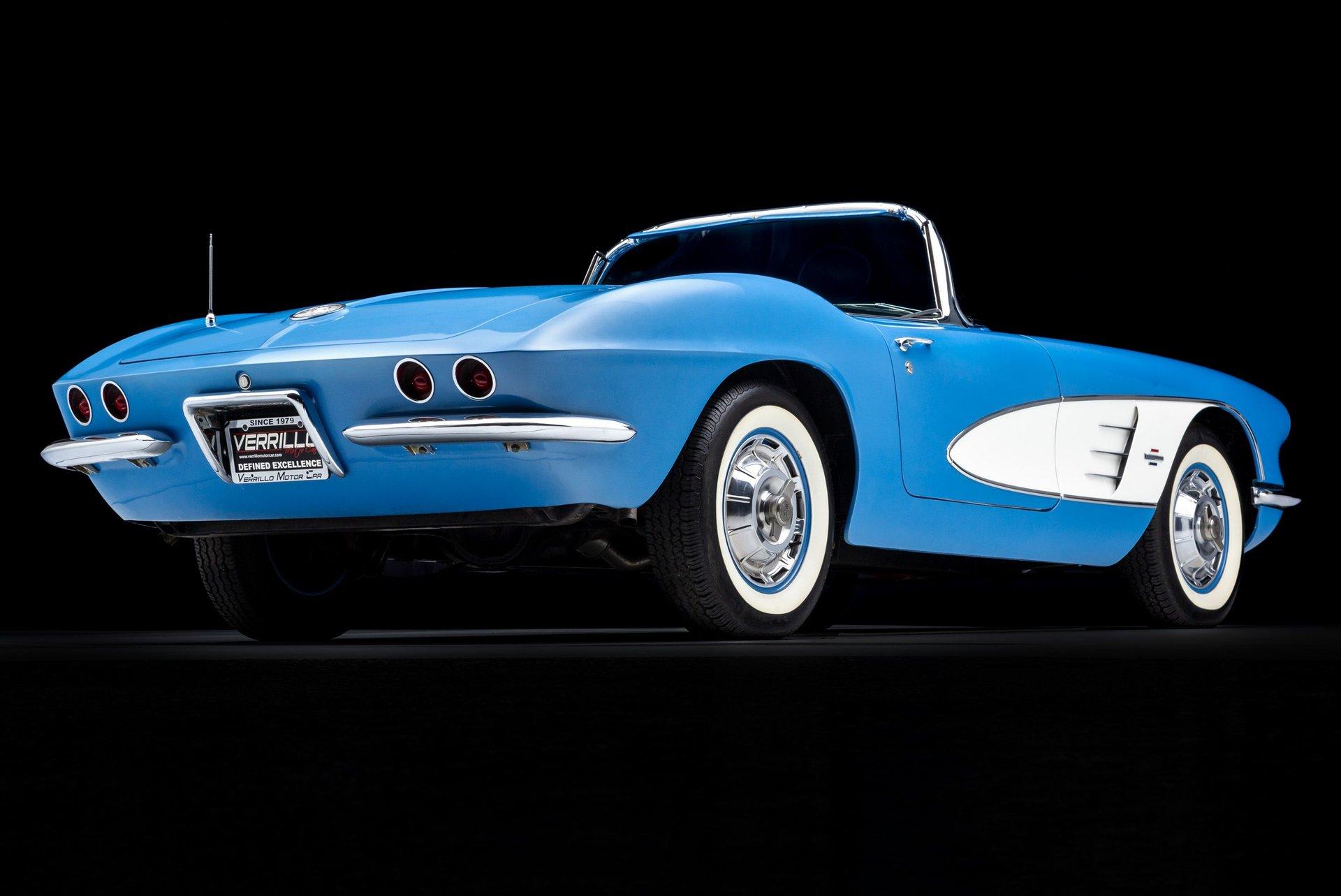 1961 Chevrolet Corvette 14