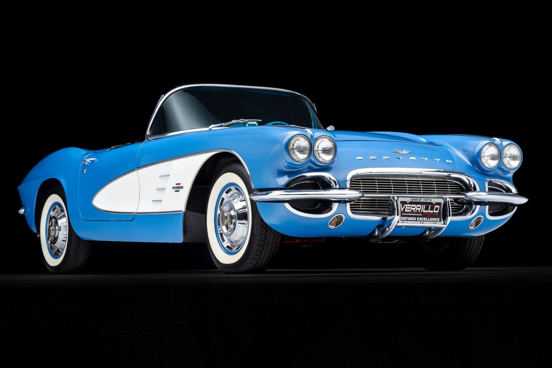 1961 Chevrolet Corvette 16
