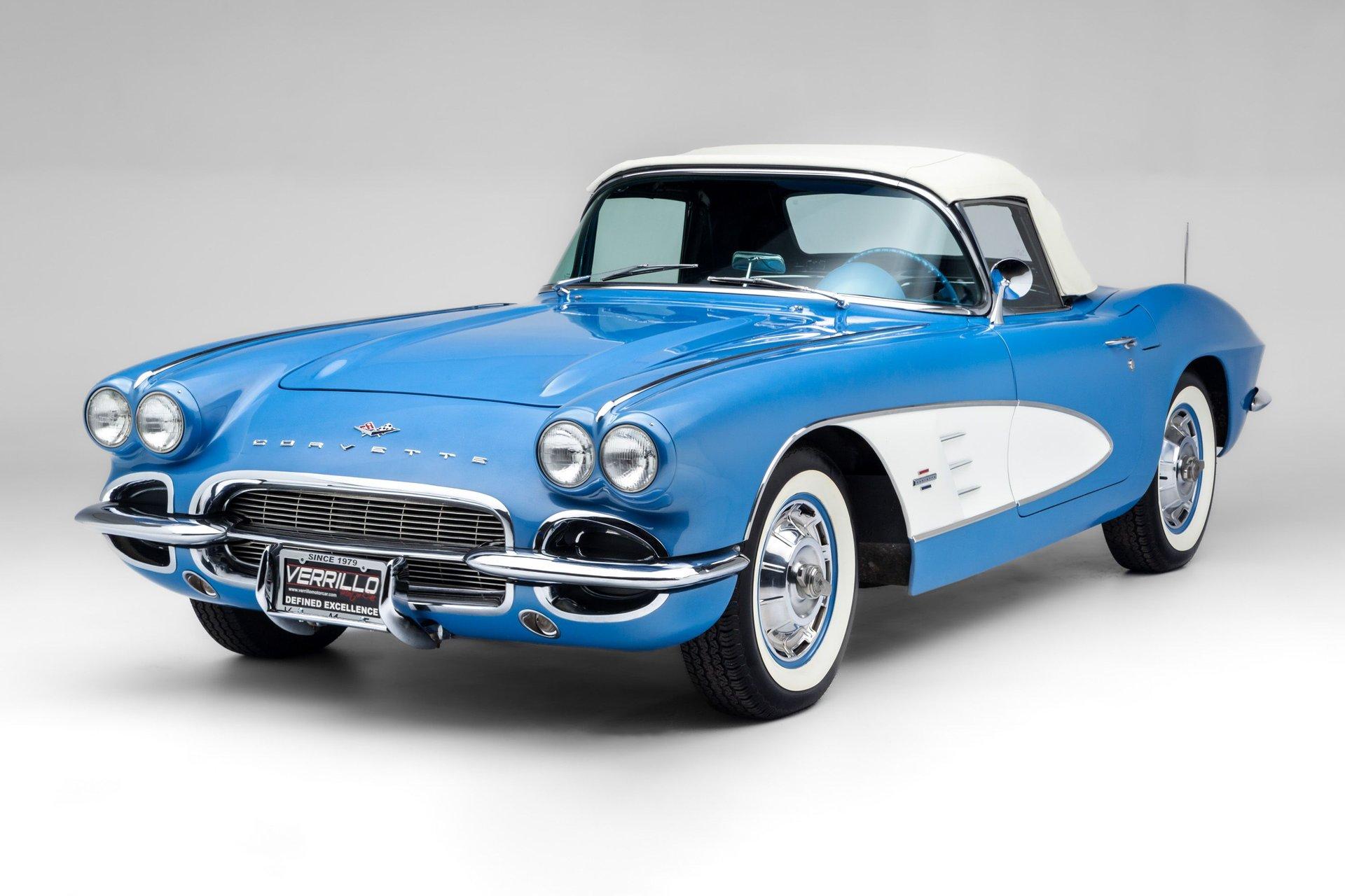 1961 Chevrolet Corvette 17