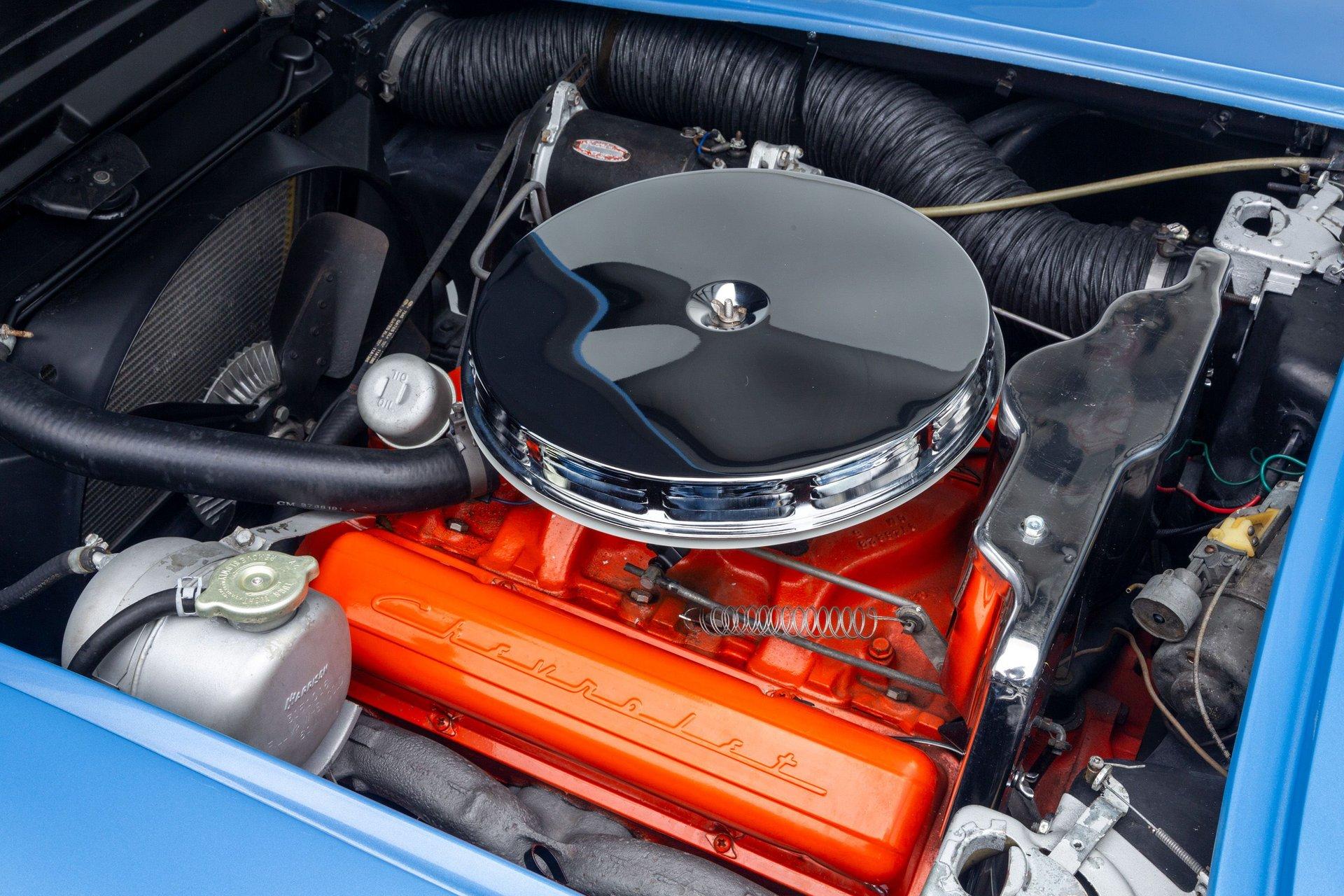 1961 Chevrolet Corvette 40