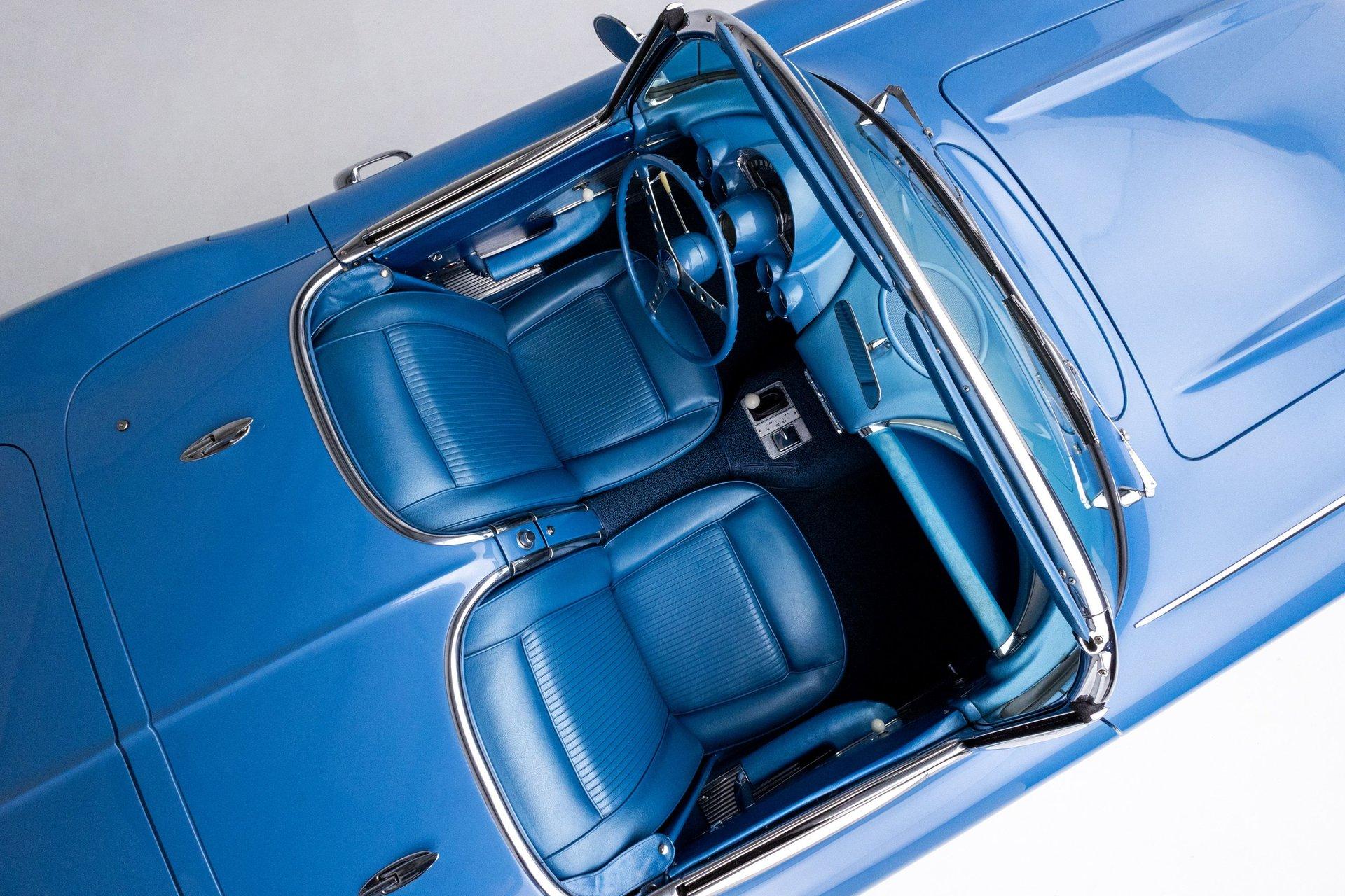 1961 Chevrolet Corvette 54