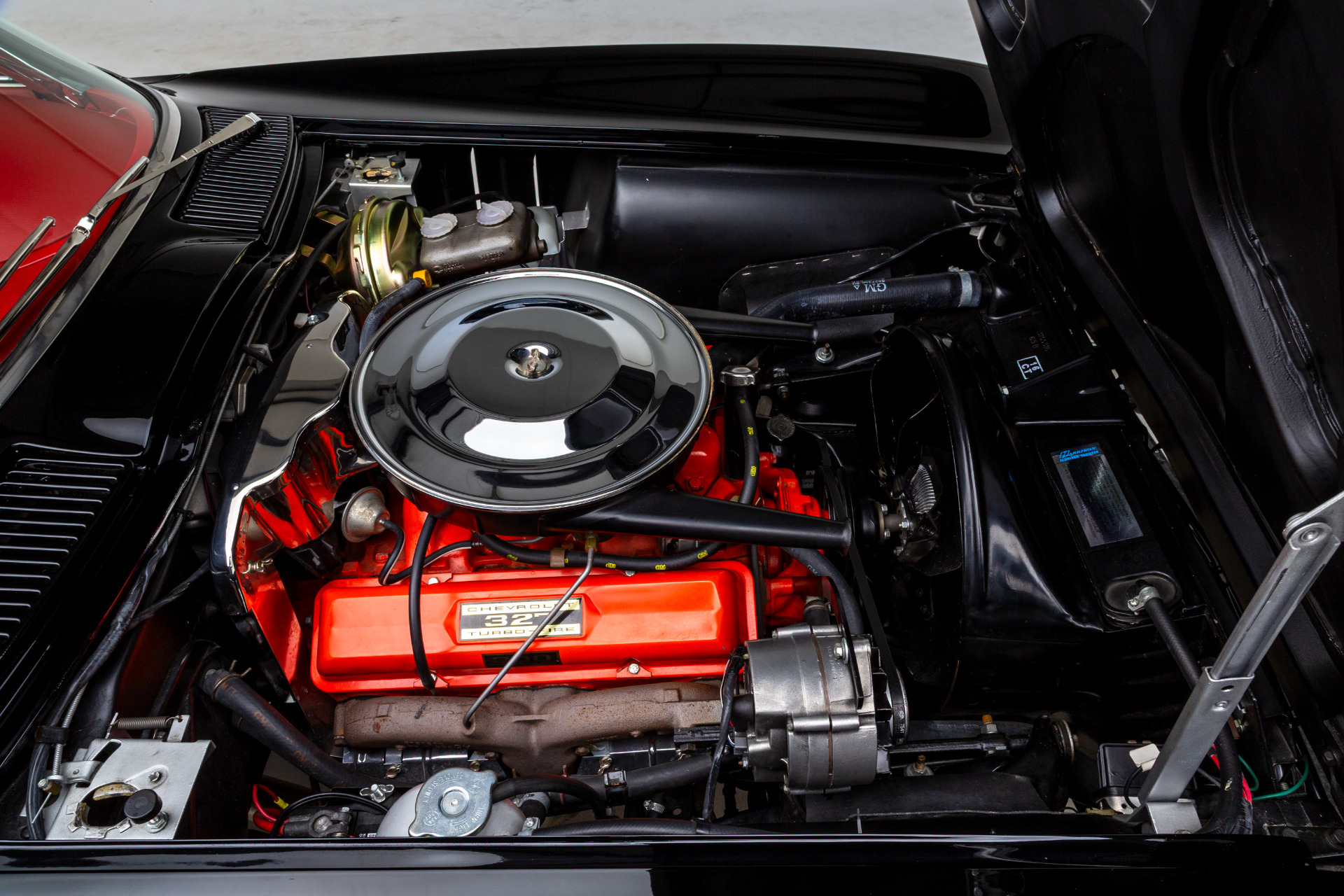 1965 Chevrolet Corvette 19