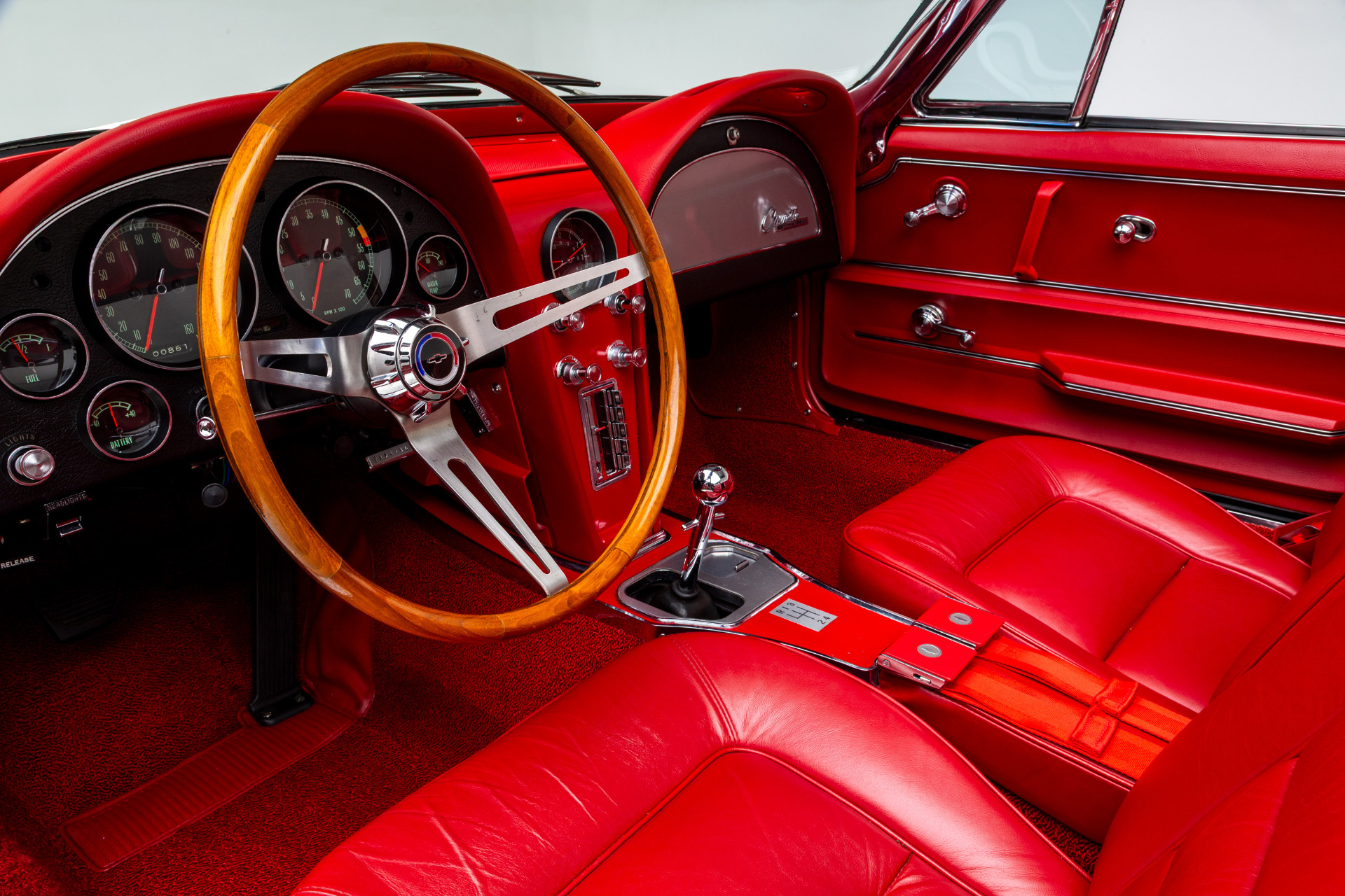 1965 Chevrolet Corvette 25