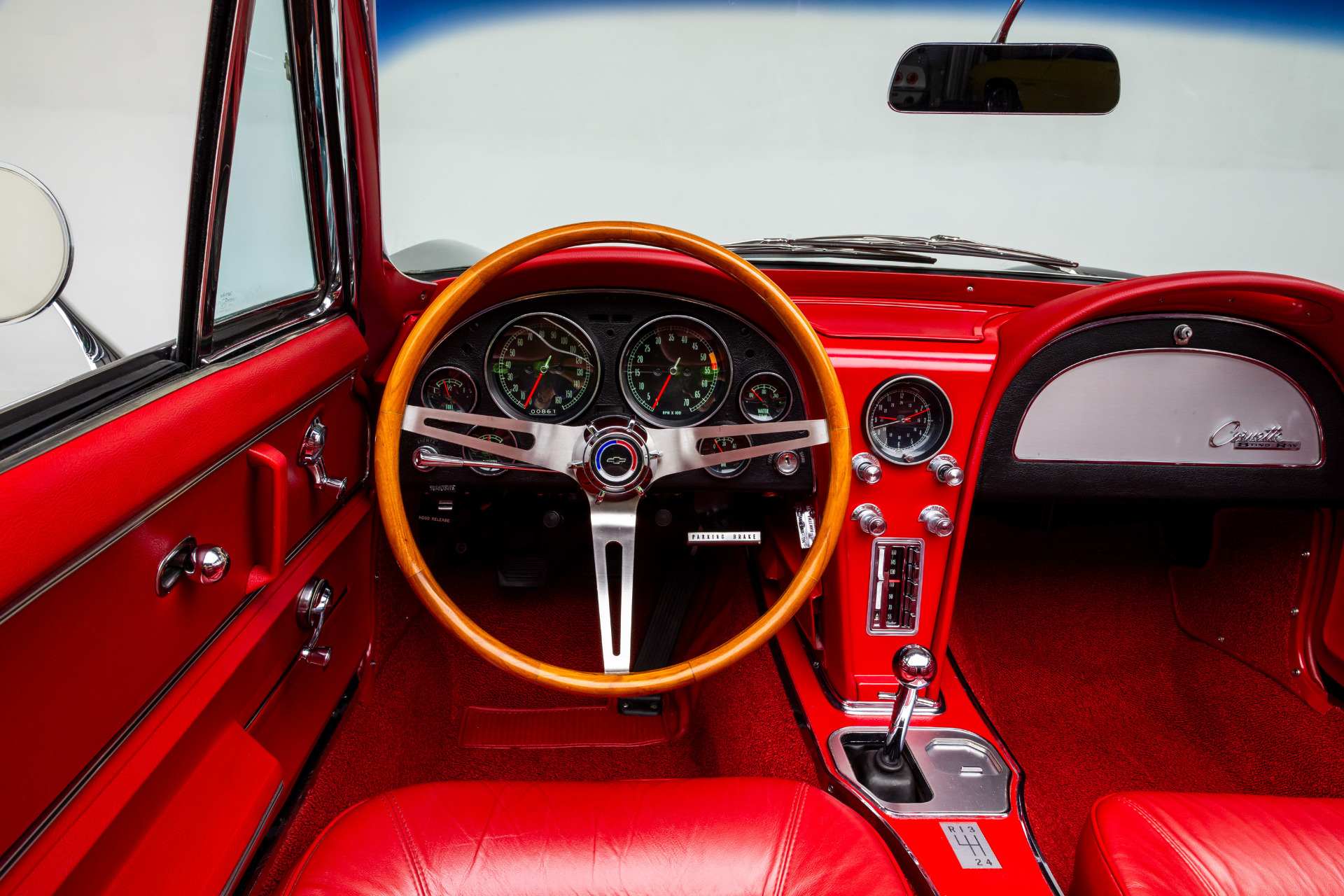 1965 Chevrolet Corvette 28