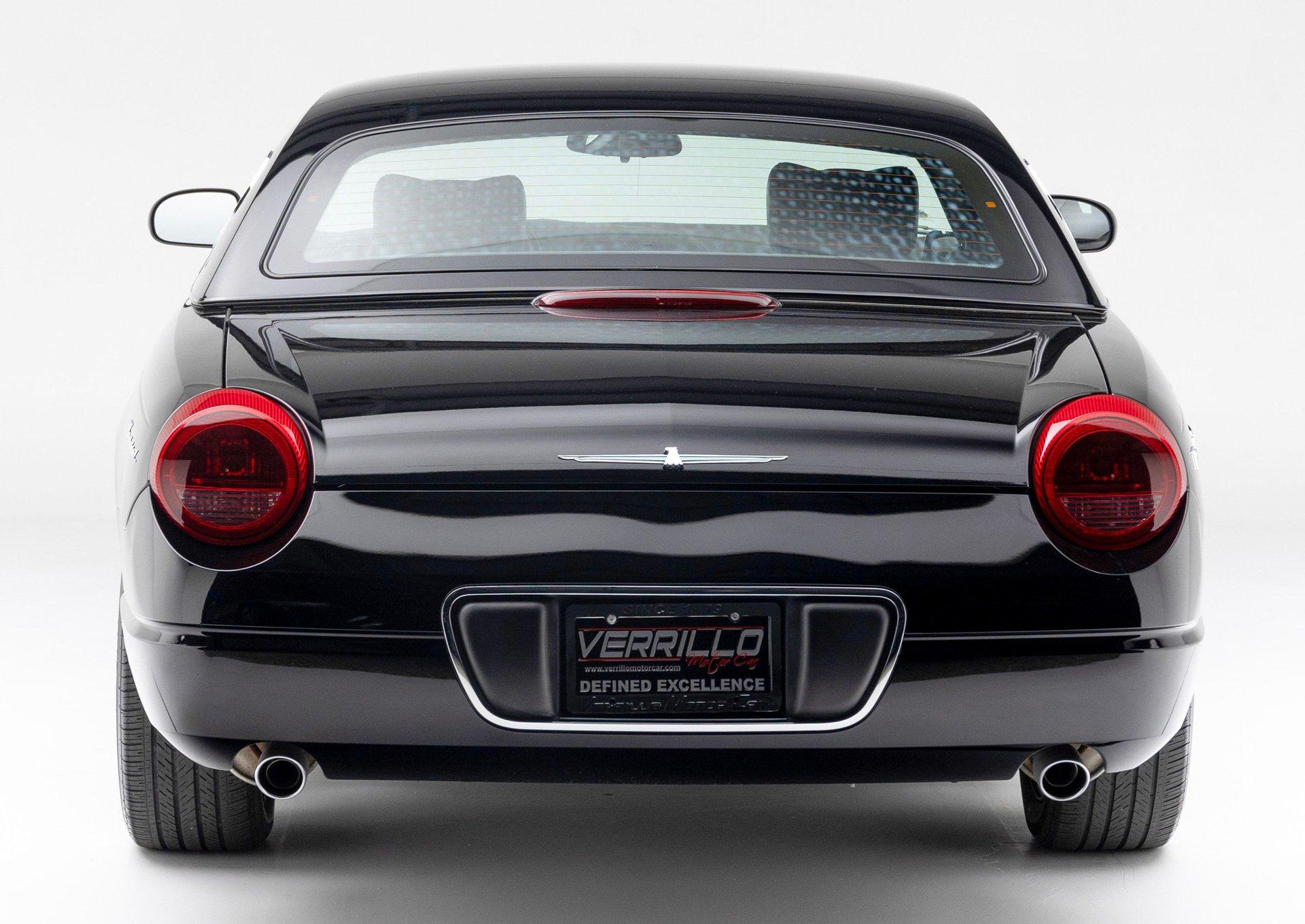 2002 Ford Thunderbird 15