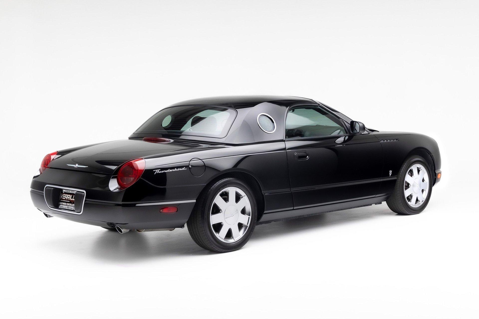 2002 Ford Thunderbird 16