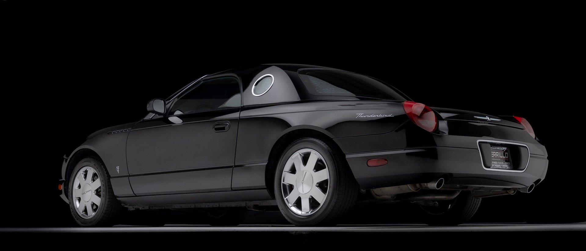 2002 Ford Thunderbird 28