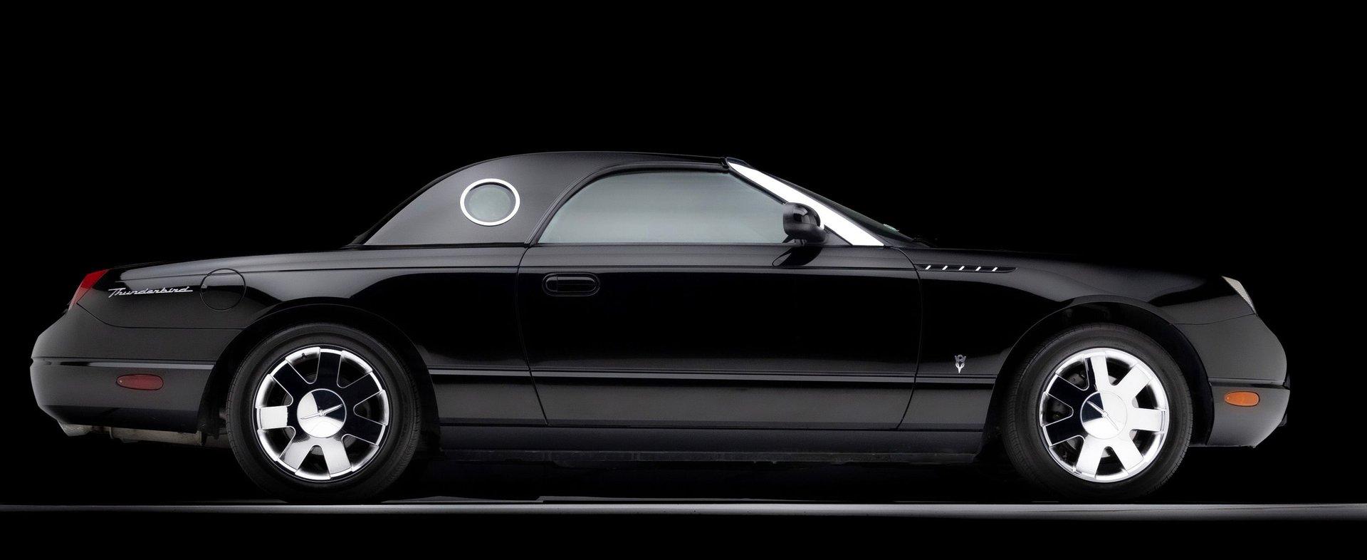 2002 Ford Thunderbird 31
