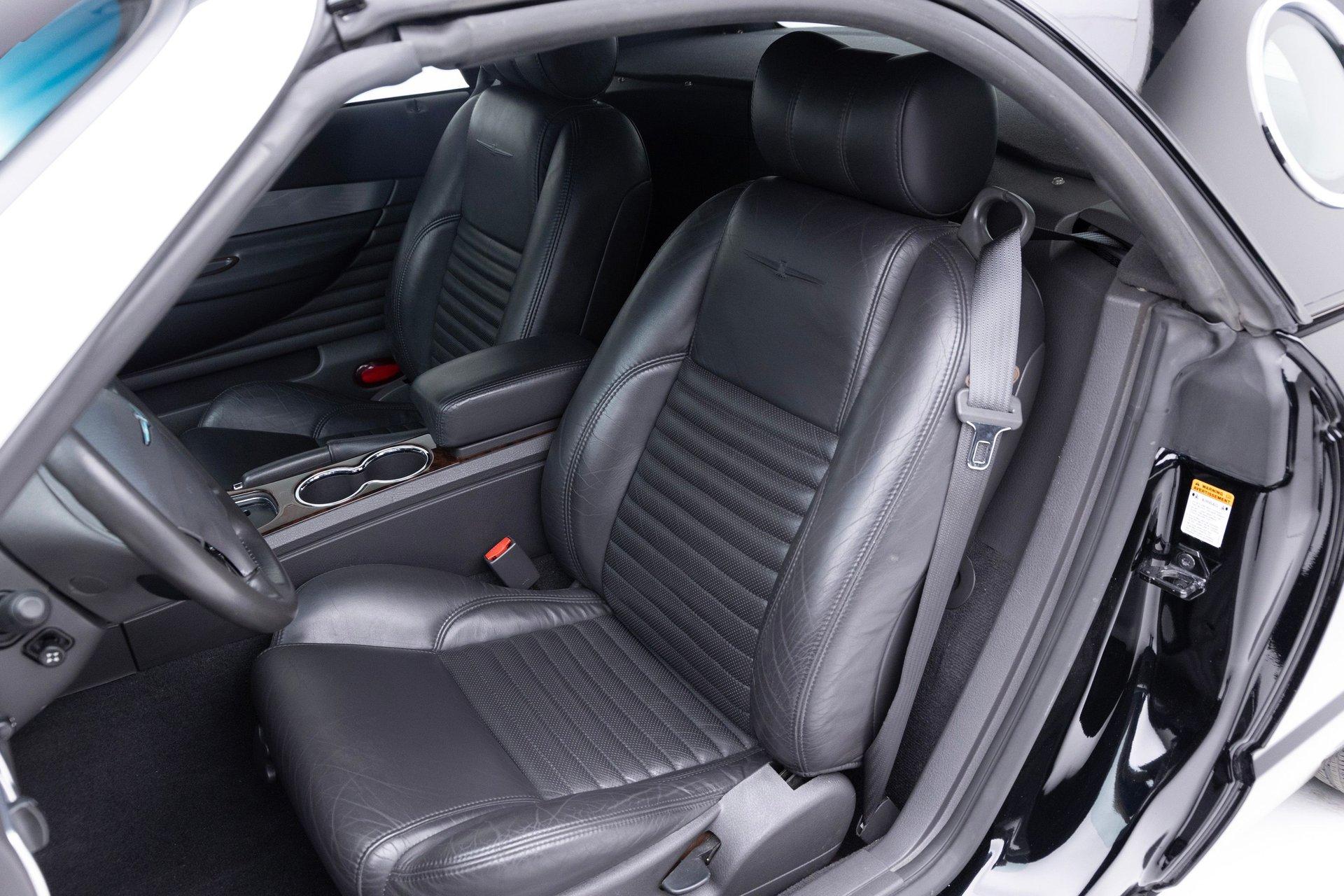 2002 Ford Thunderbird 36