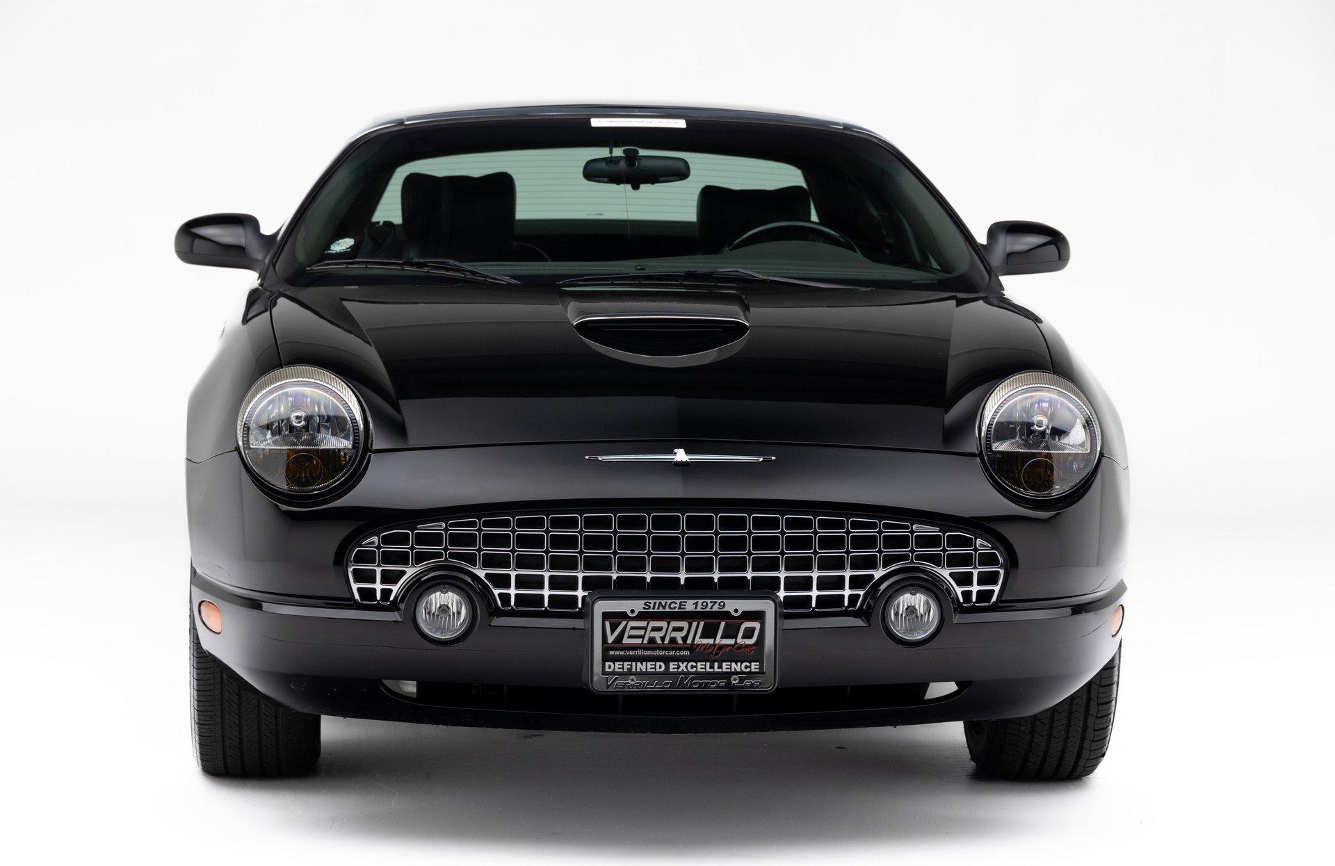2002 Ford Thunderbird 5
