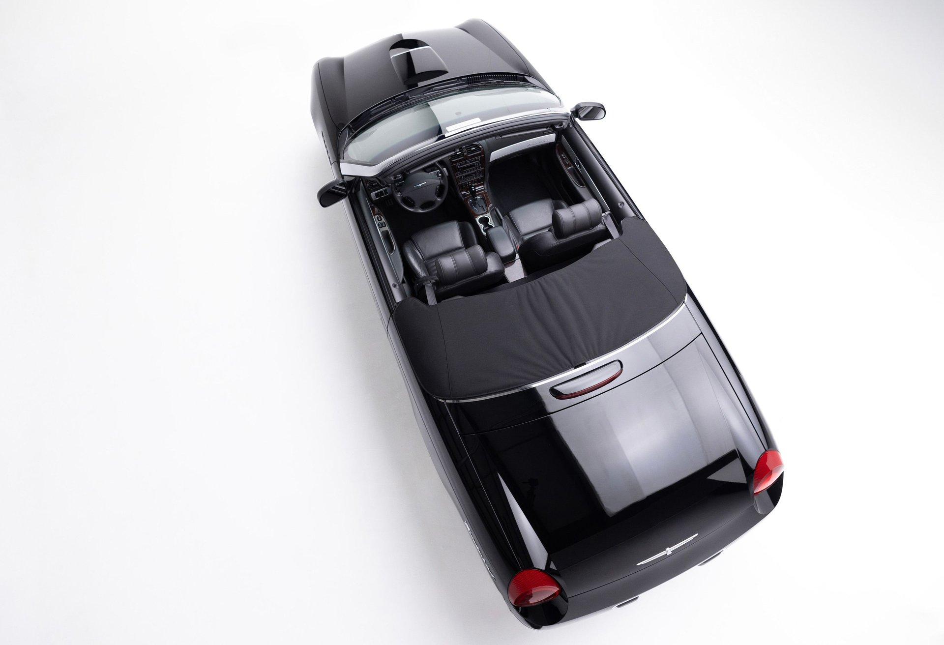 2002 Ford Thunderbird 70